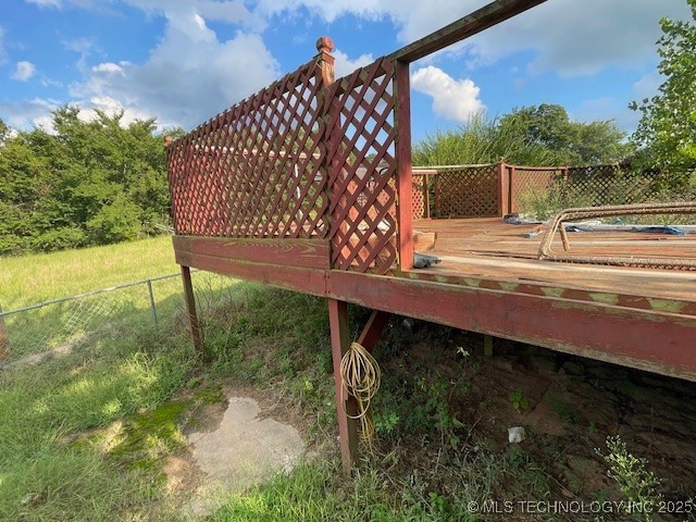 624 Sunshine Property Photo 6