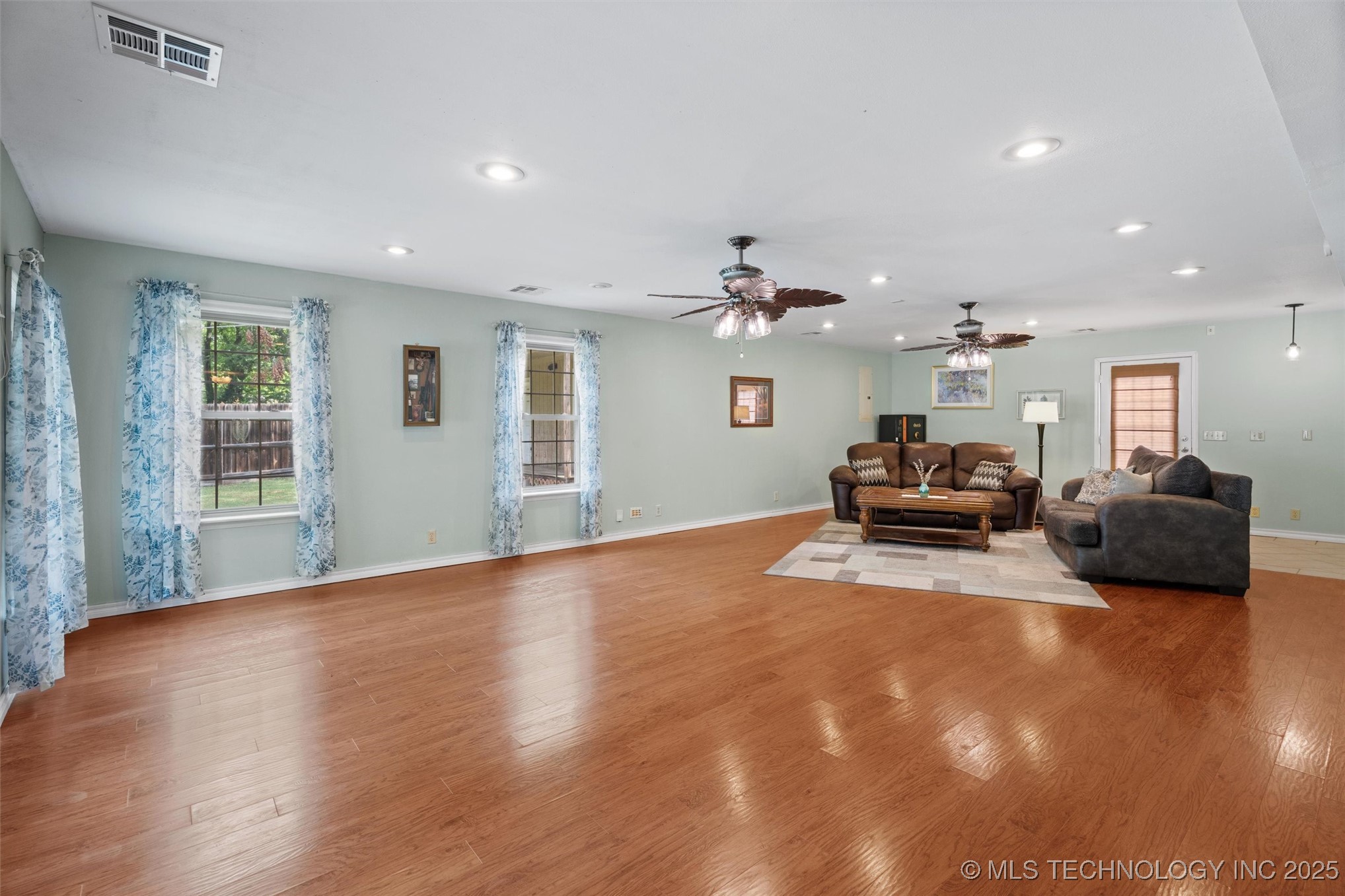 3608 Velma Drive Property Photo 14