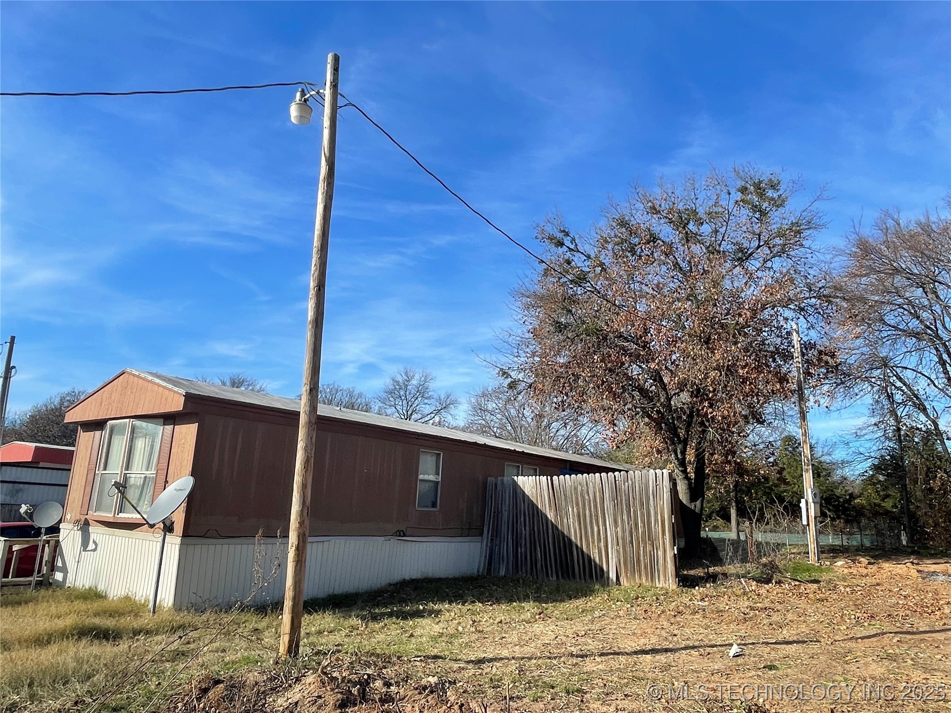 13358 Cardinal Lane Property Photo 1