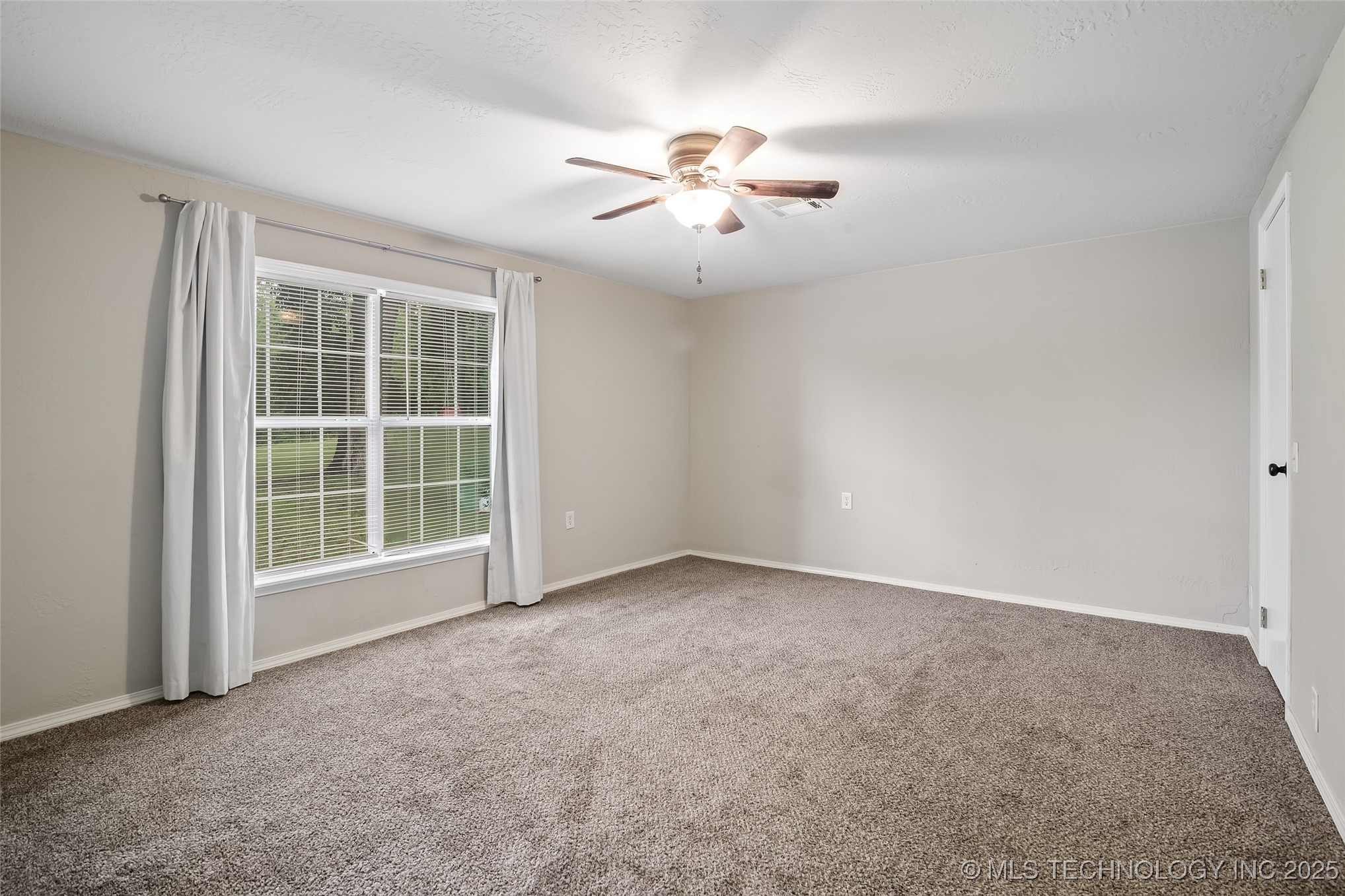 17995 S 4160 Road Property Photo 7