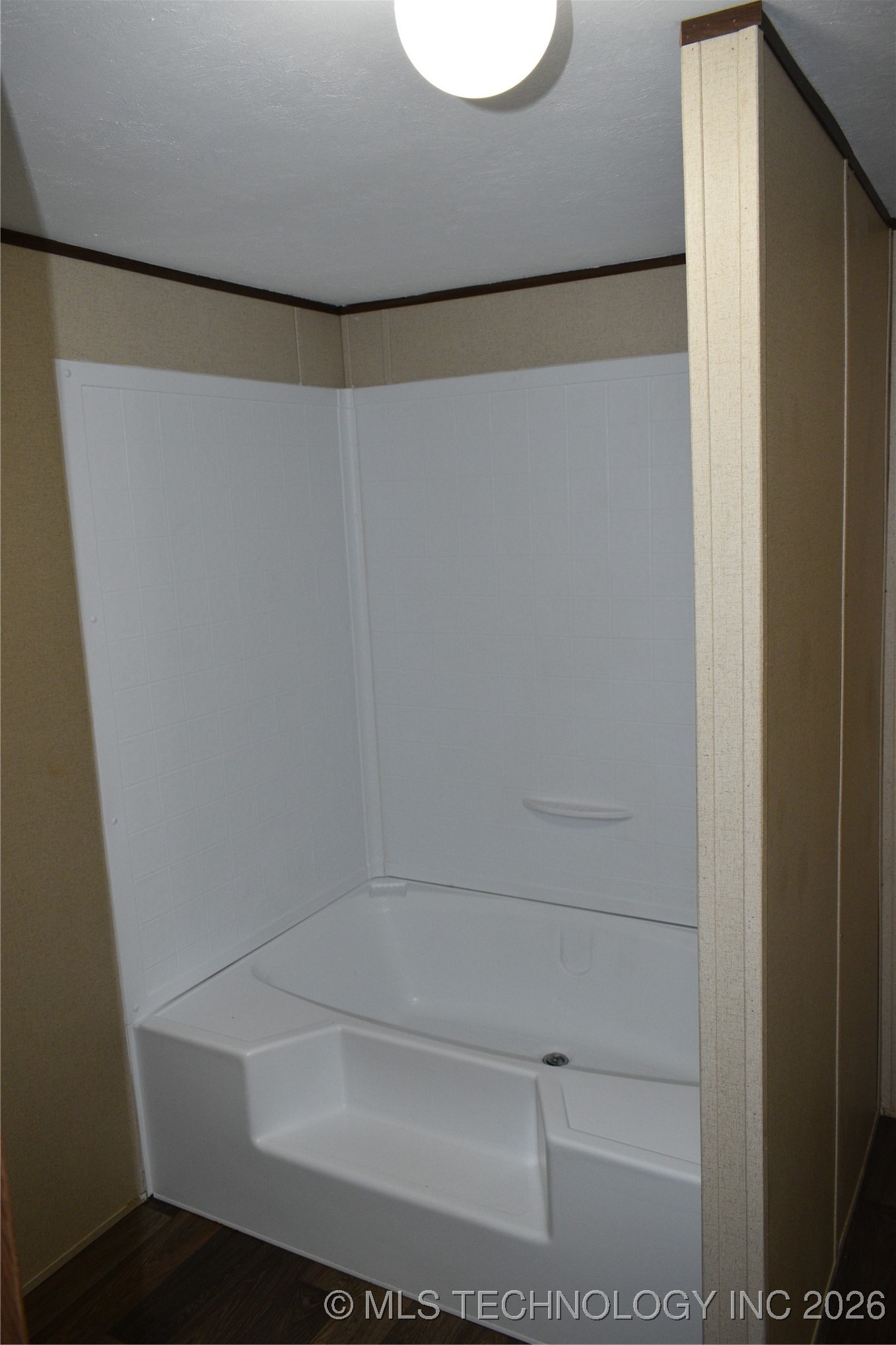 2855 Roy Roberts Property Photo 17