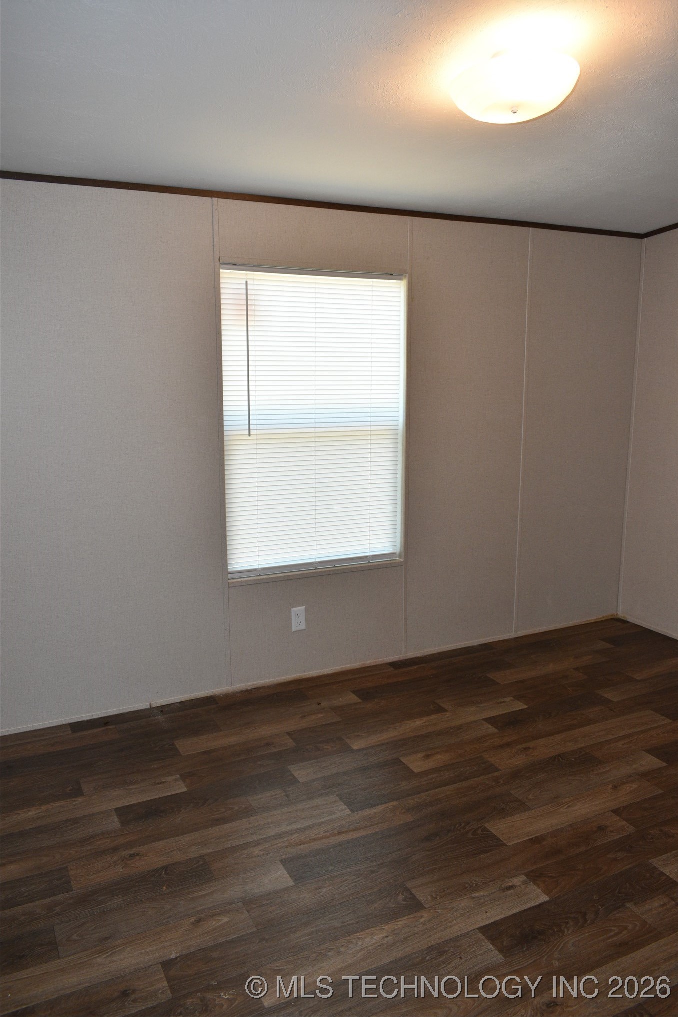 2855 Roy Roberts Property Photo 23