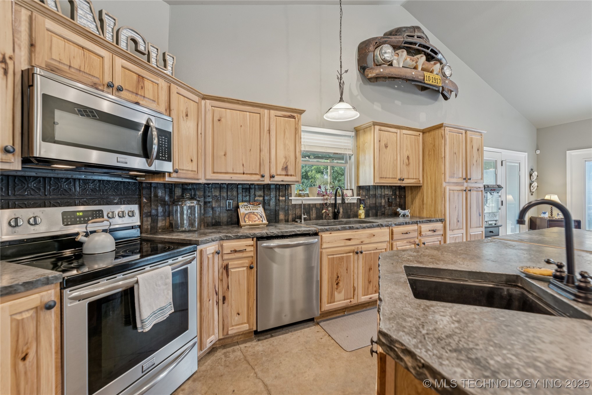 23605 E 132nd Street S Property Photo 15