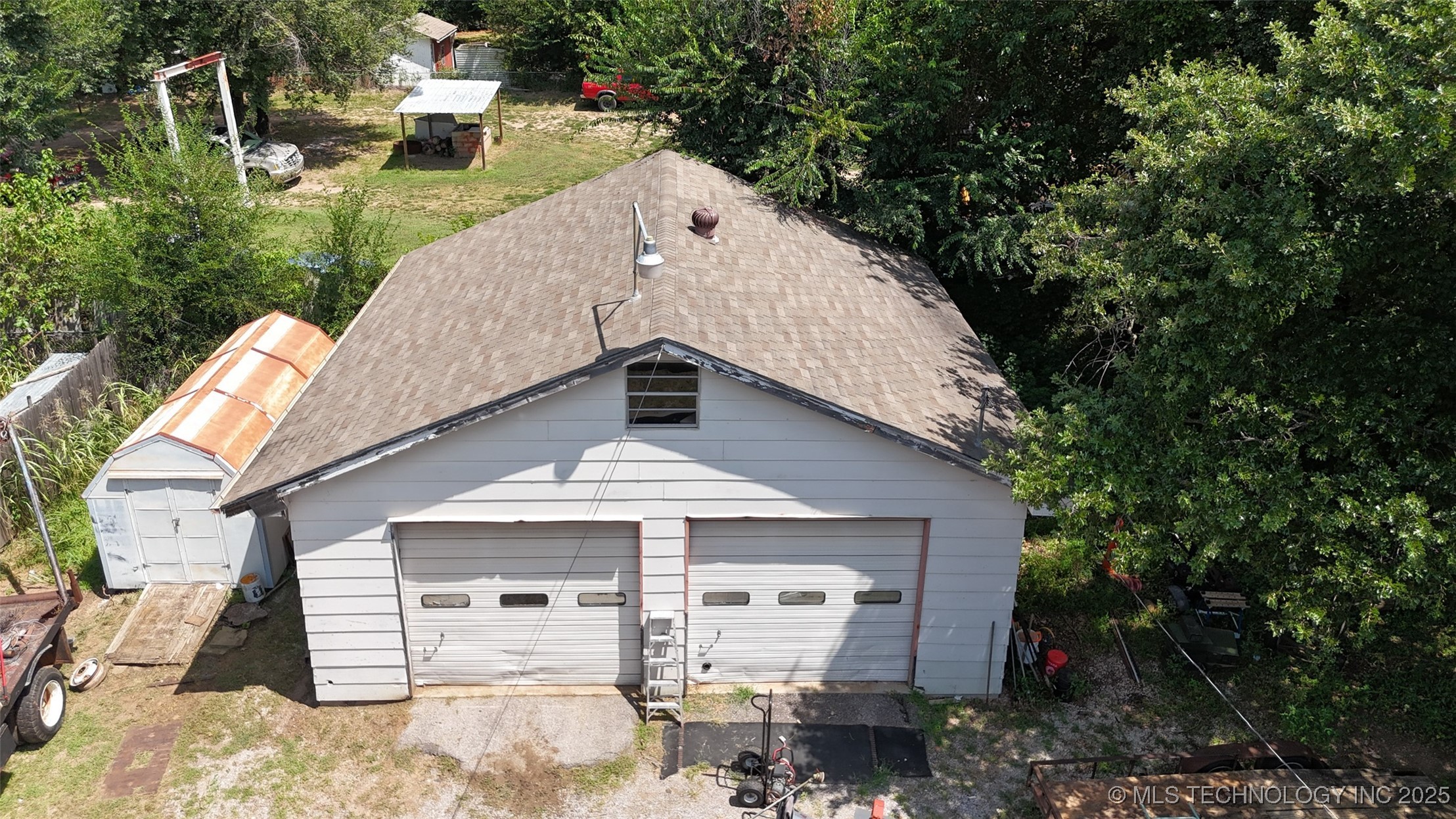 2616 Norman Avenue Property Photo 2