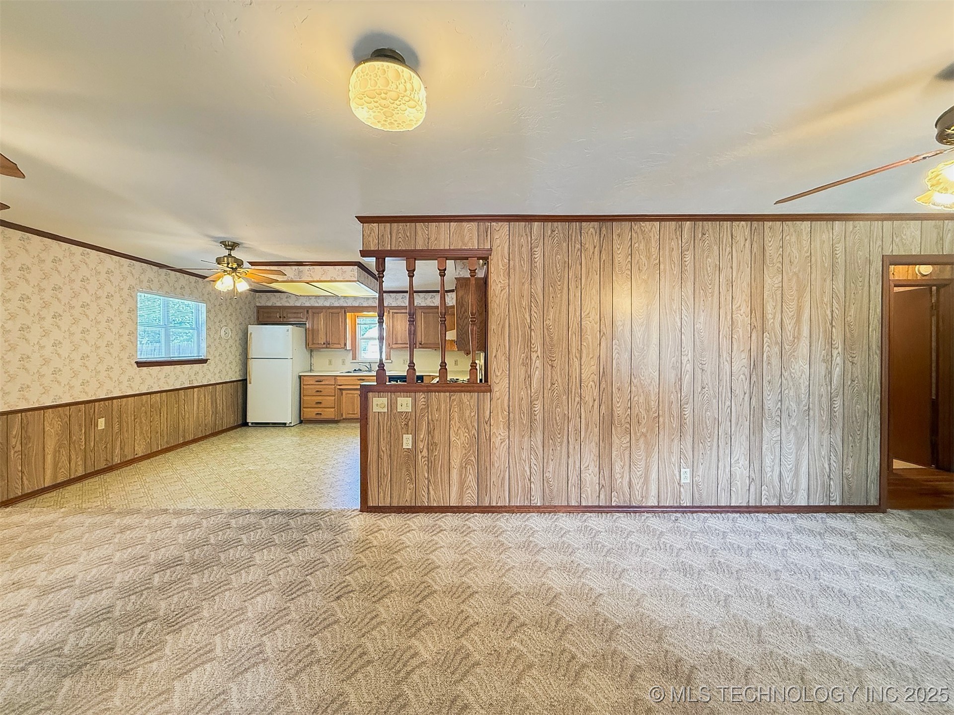 2616 Norman Avenue Property Photo 9