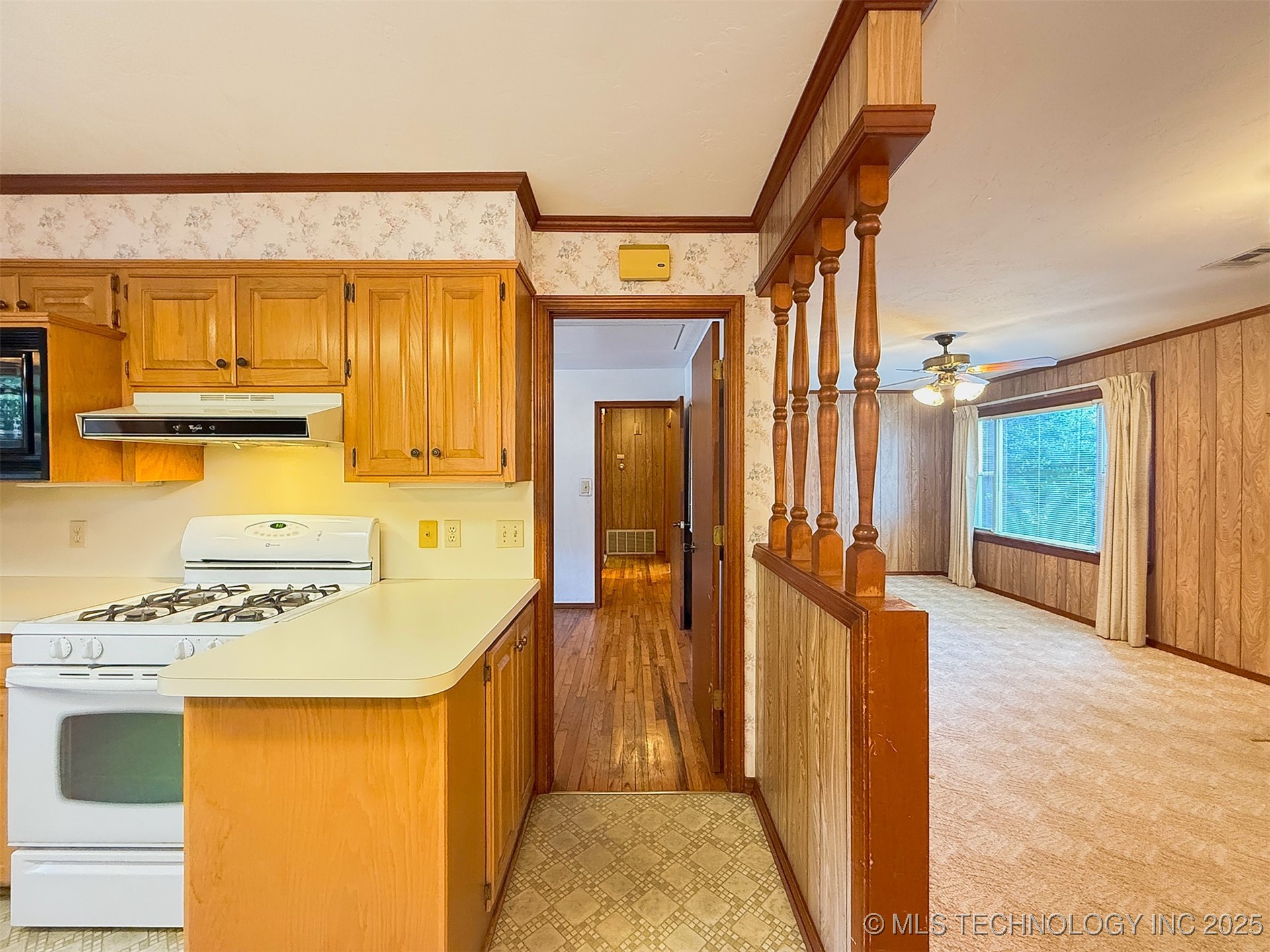 2616 Norman Avenue Property Photo 17