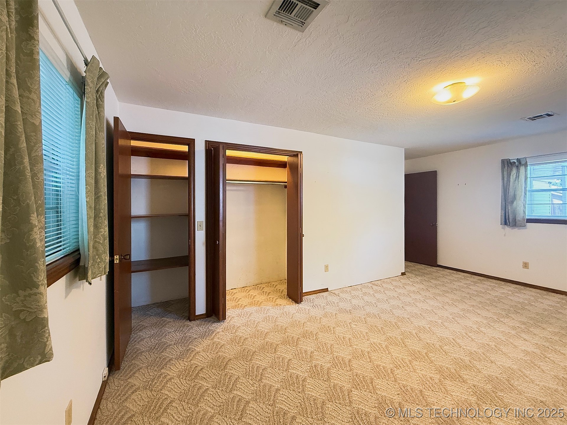 2616 Norman Avenue Property Photo 27