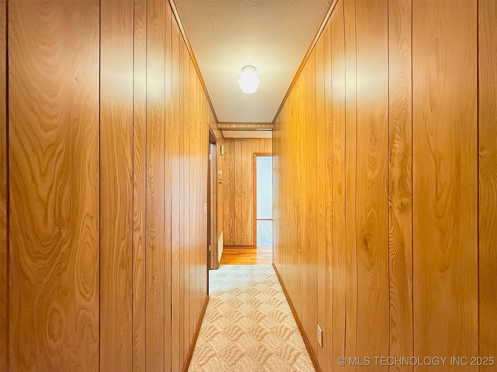 2616 Norman Avenue Property Photo 29