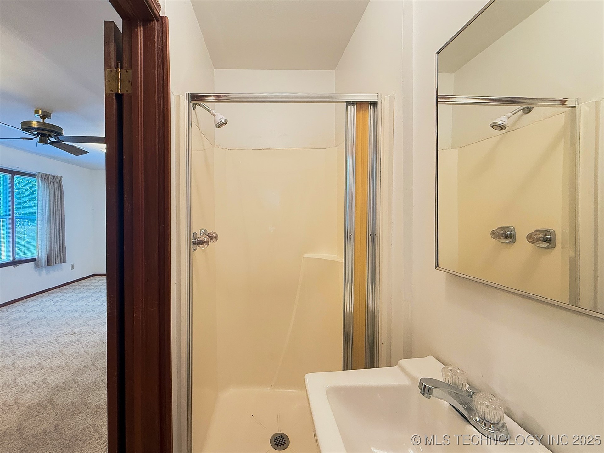 2616 Norman Avenue Property Photo 37