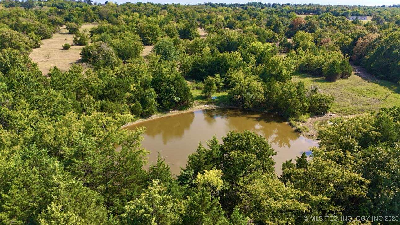 Rural Route Property Photo 5