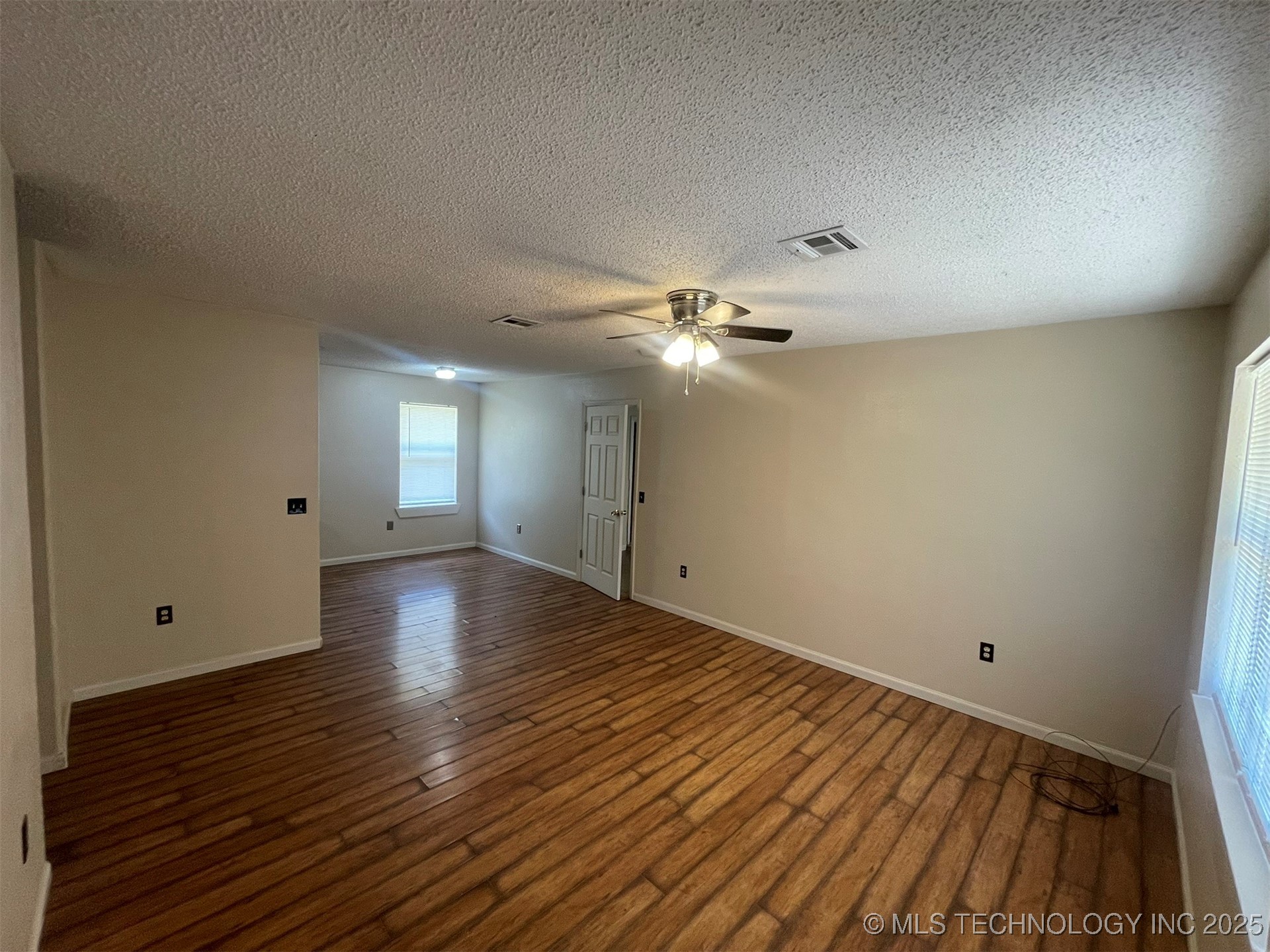 13068 N 418 Road Property Photo 10