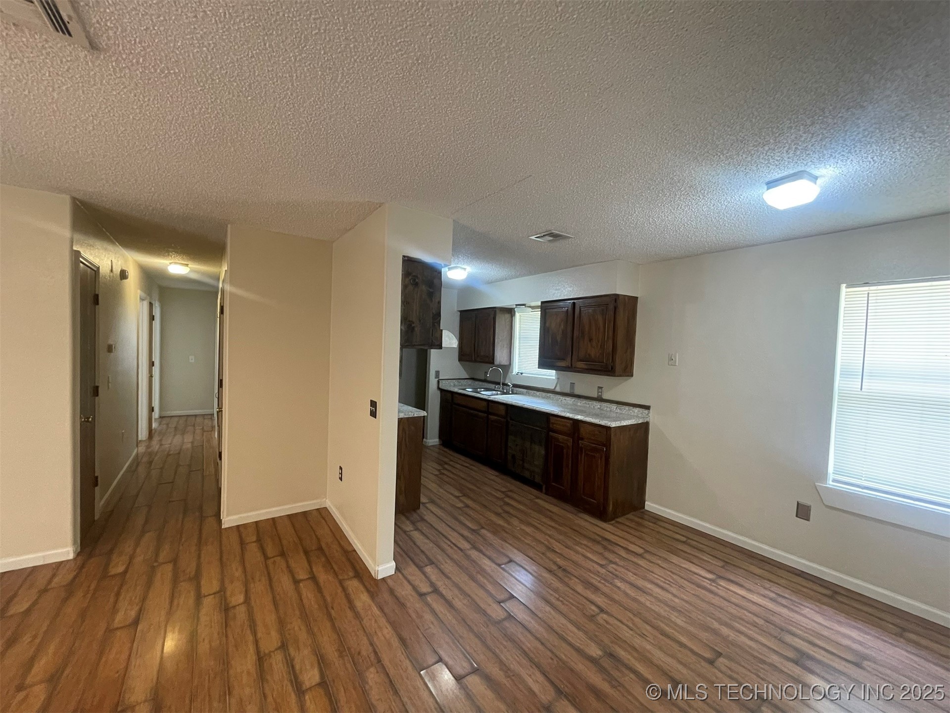 13068 N 418 Road Property Photo 11