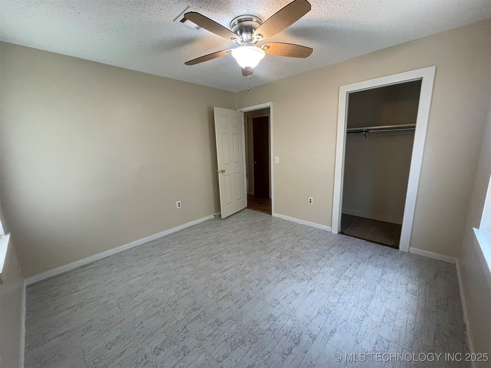 13068 N 418 Road Property Photo 32