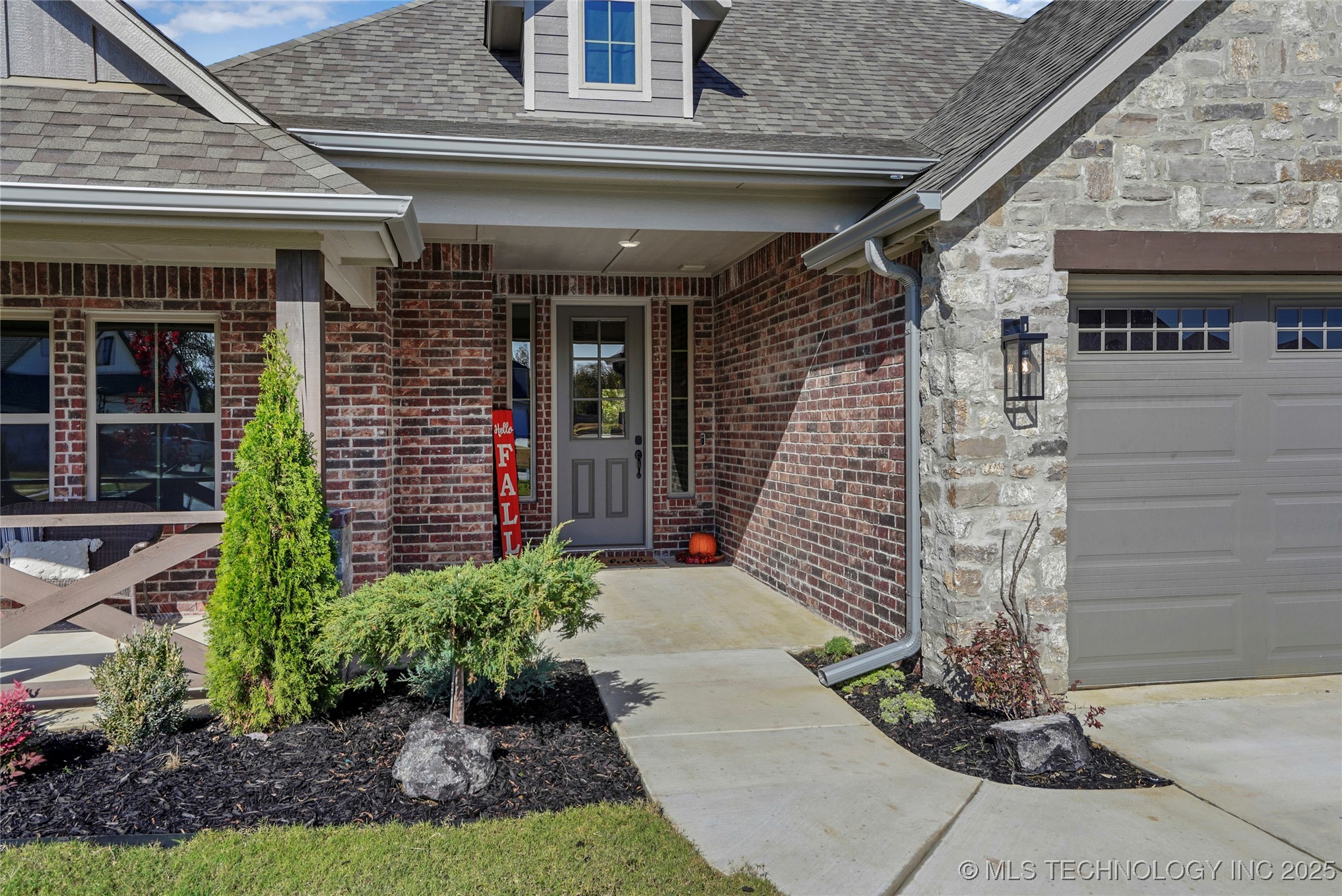 1408 N 70th Street Property Photo 3