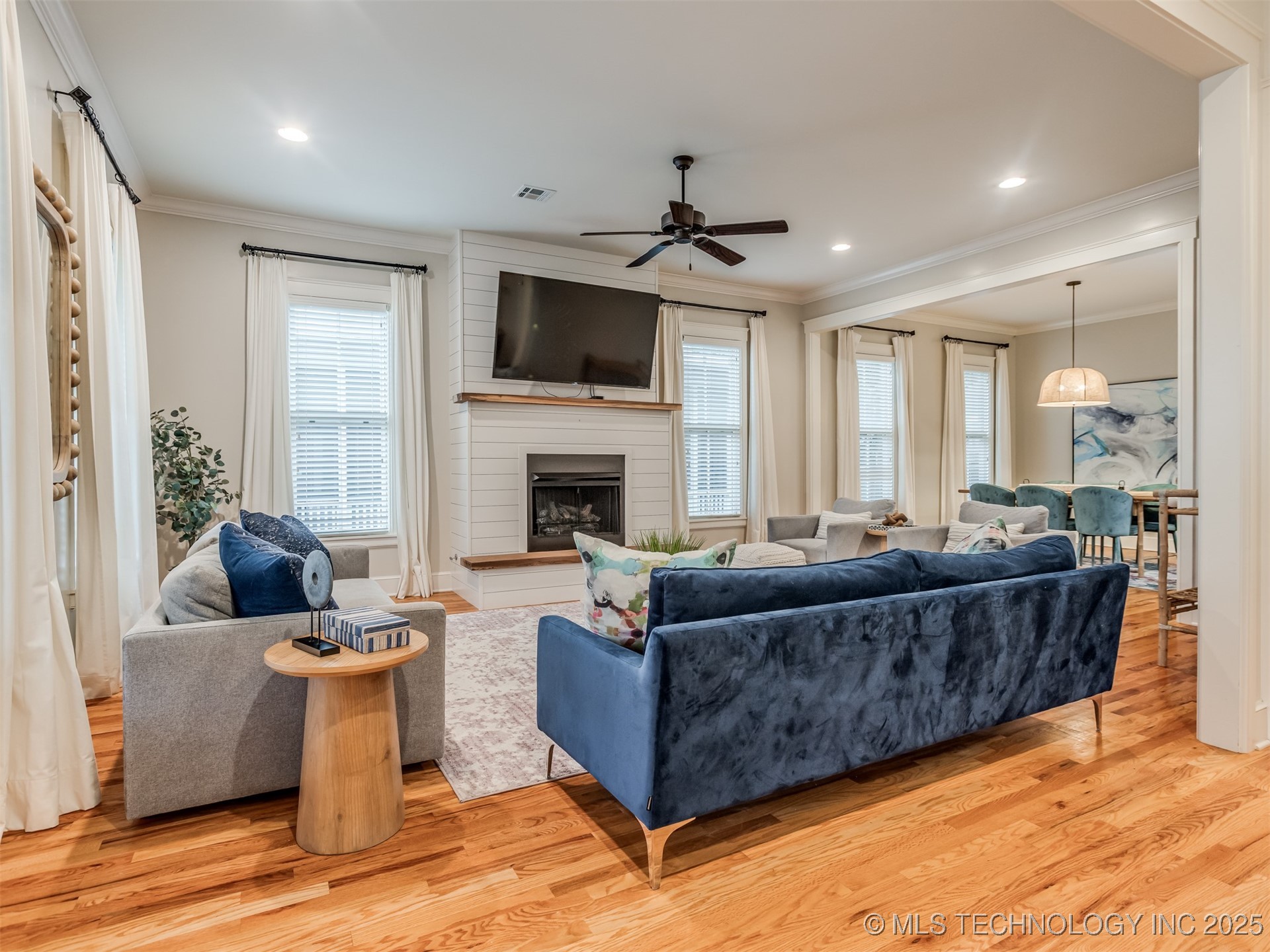 25 Boulevard Property Photo 5