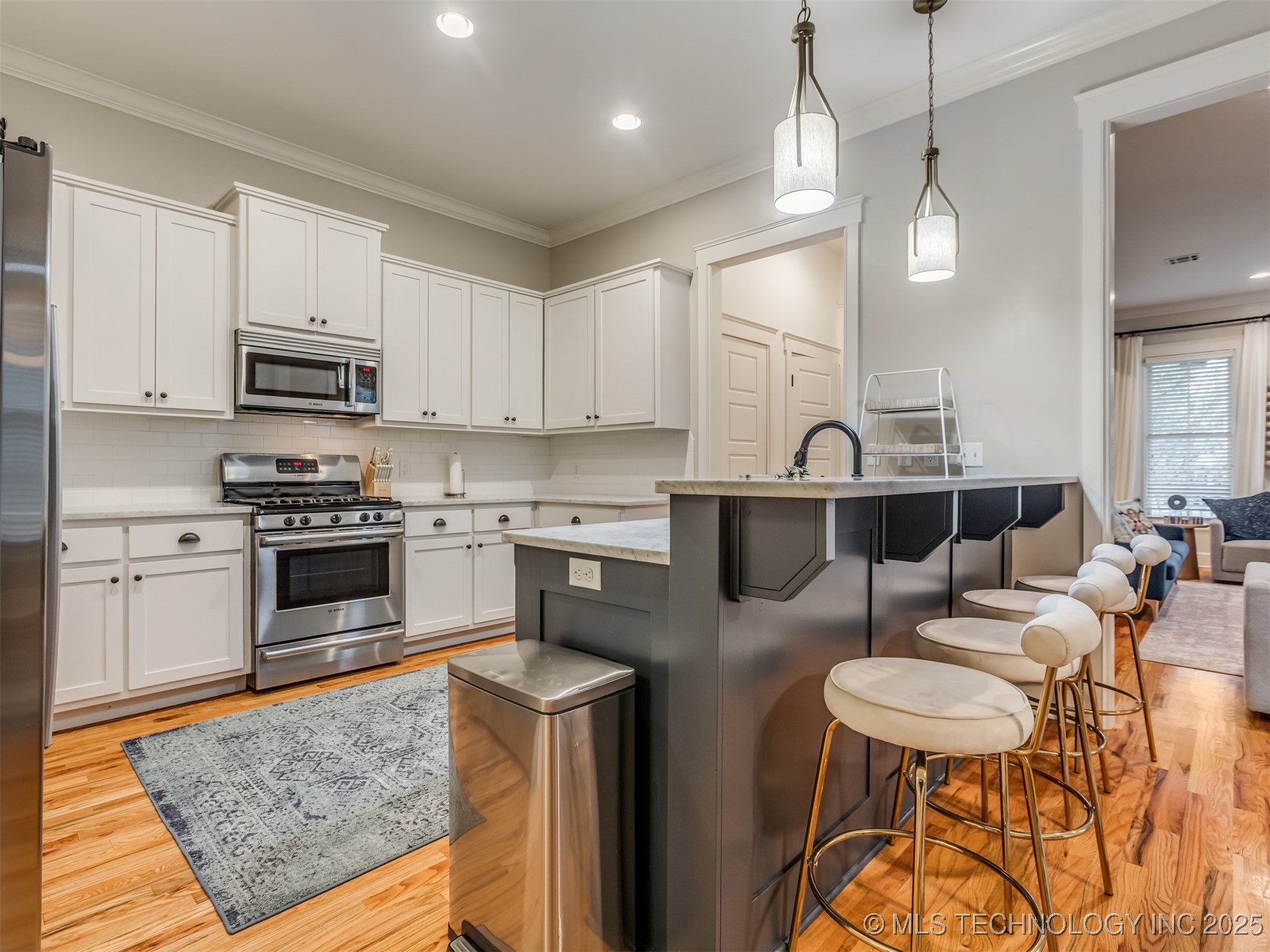 25 Boulevard Property Photo 11