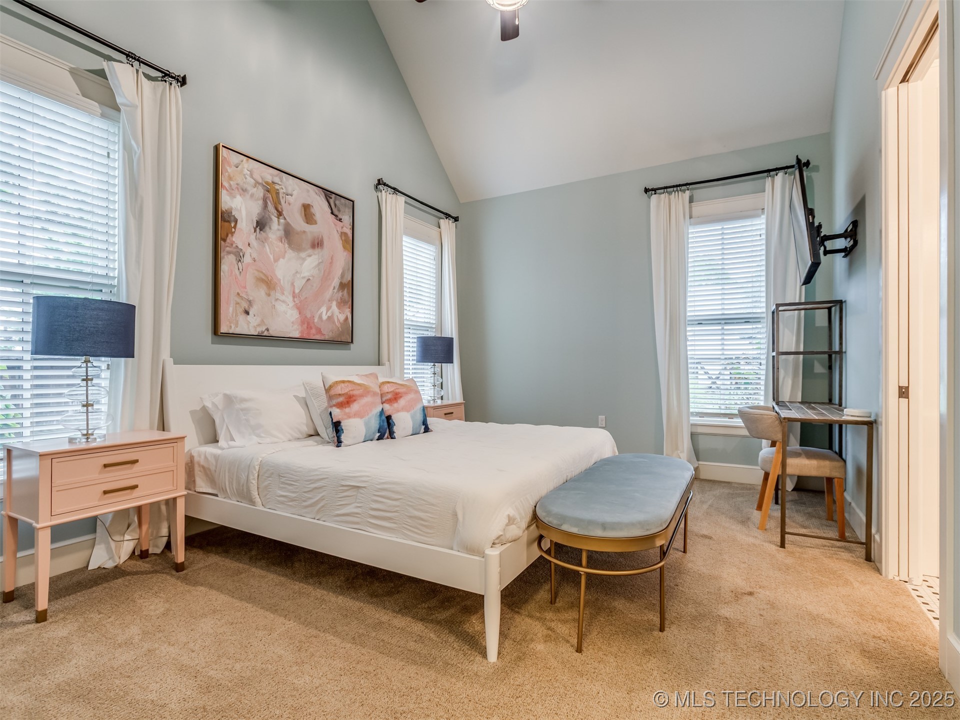 25 Boulevard Property Photo 19