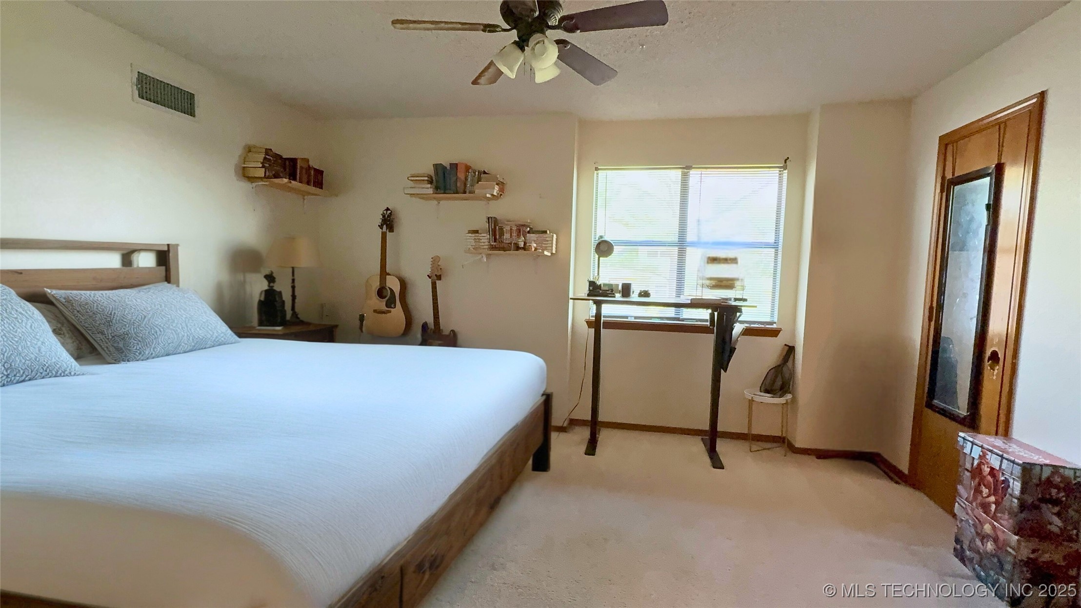 705 Shirley Property Photo 14