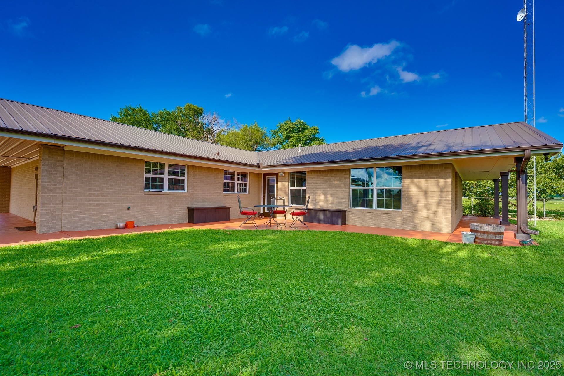 11551 County Road 1620 Property Photo 5