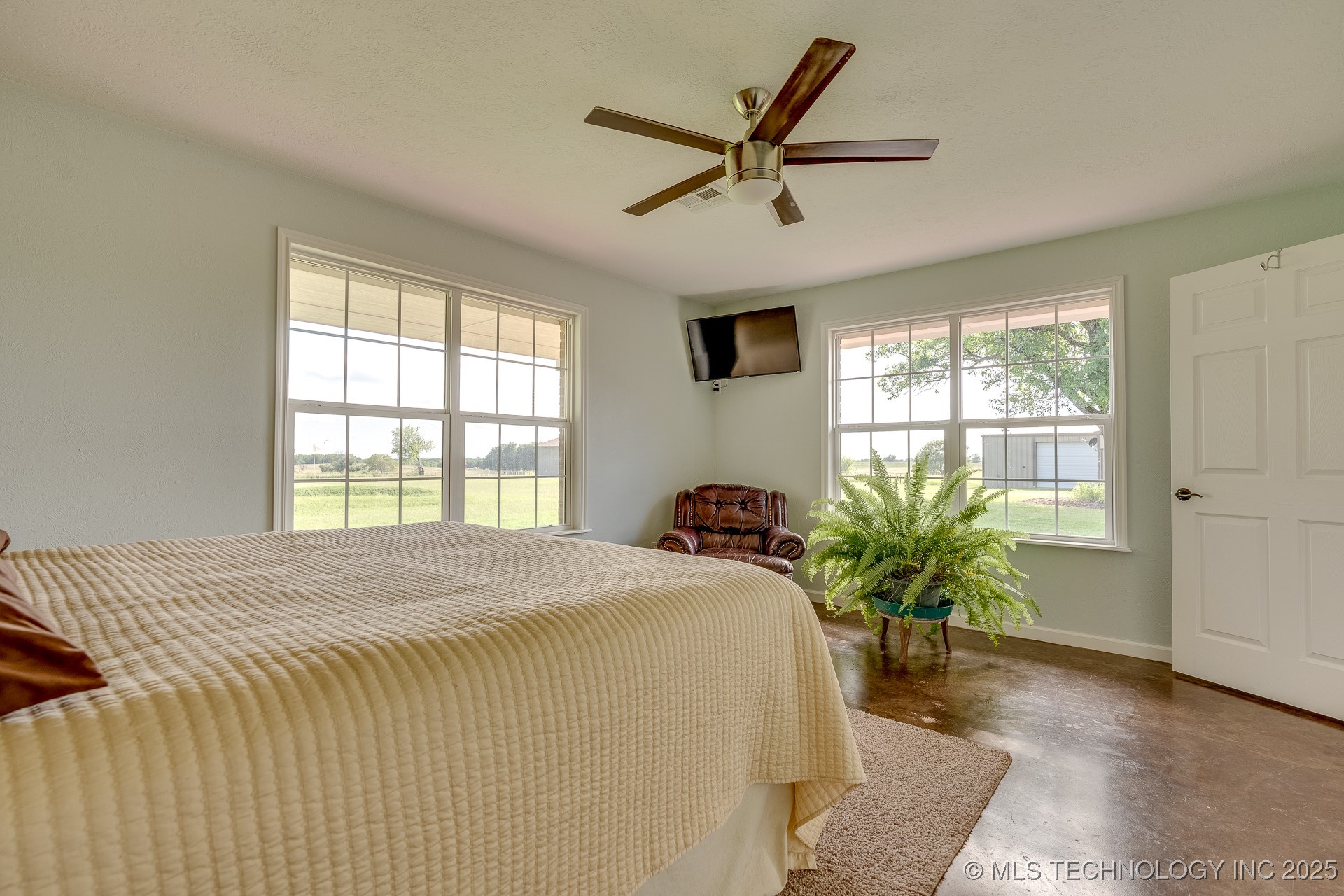 11551 County Road 1620 Property Photo 14