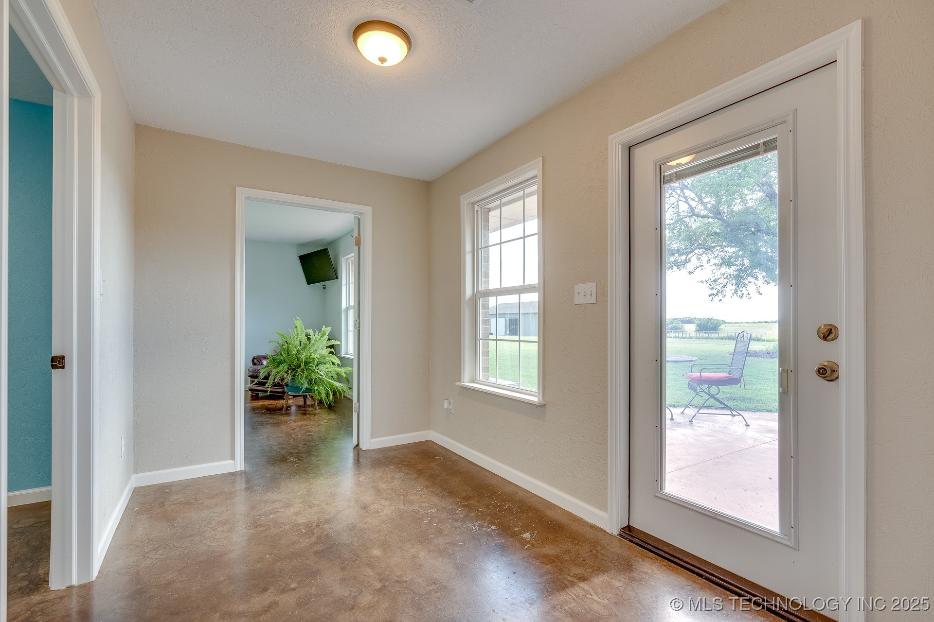 11551 County Road 1620 Property Photo 17