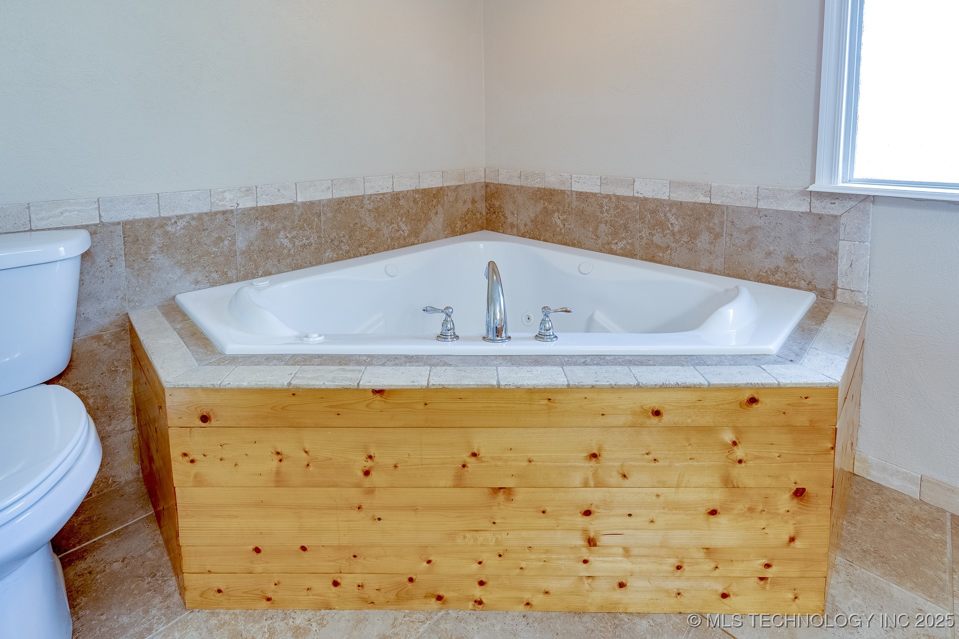 11551 County Road 1620 Property Photo 18