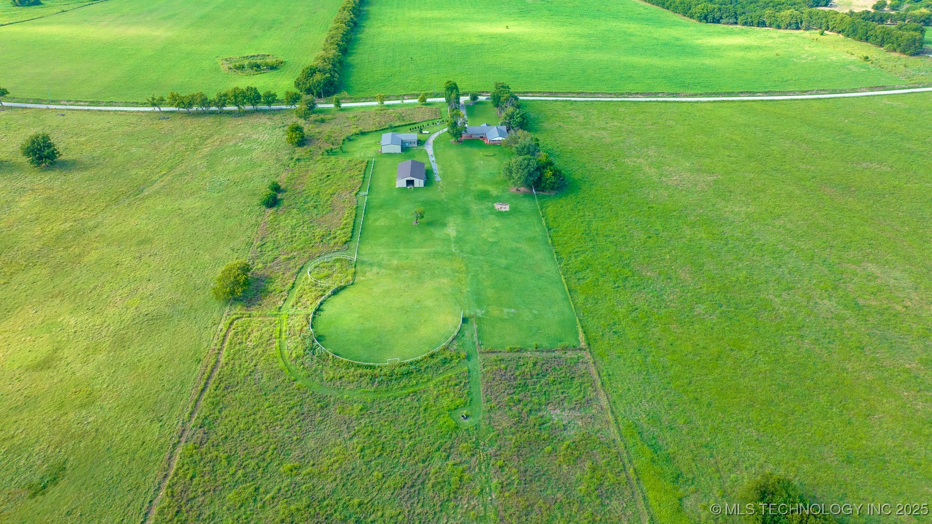 11551 County Road 1620 Property Photo 27