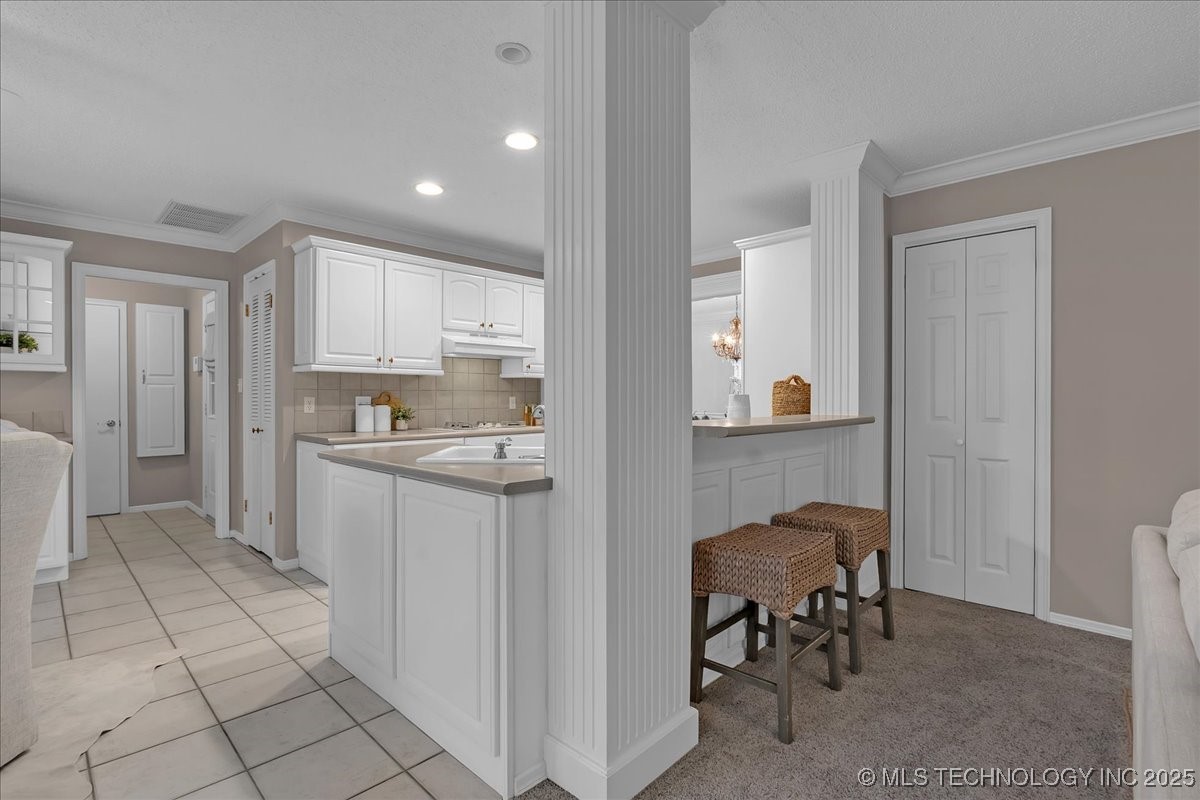 3633 E 70th Place Property Photo 16