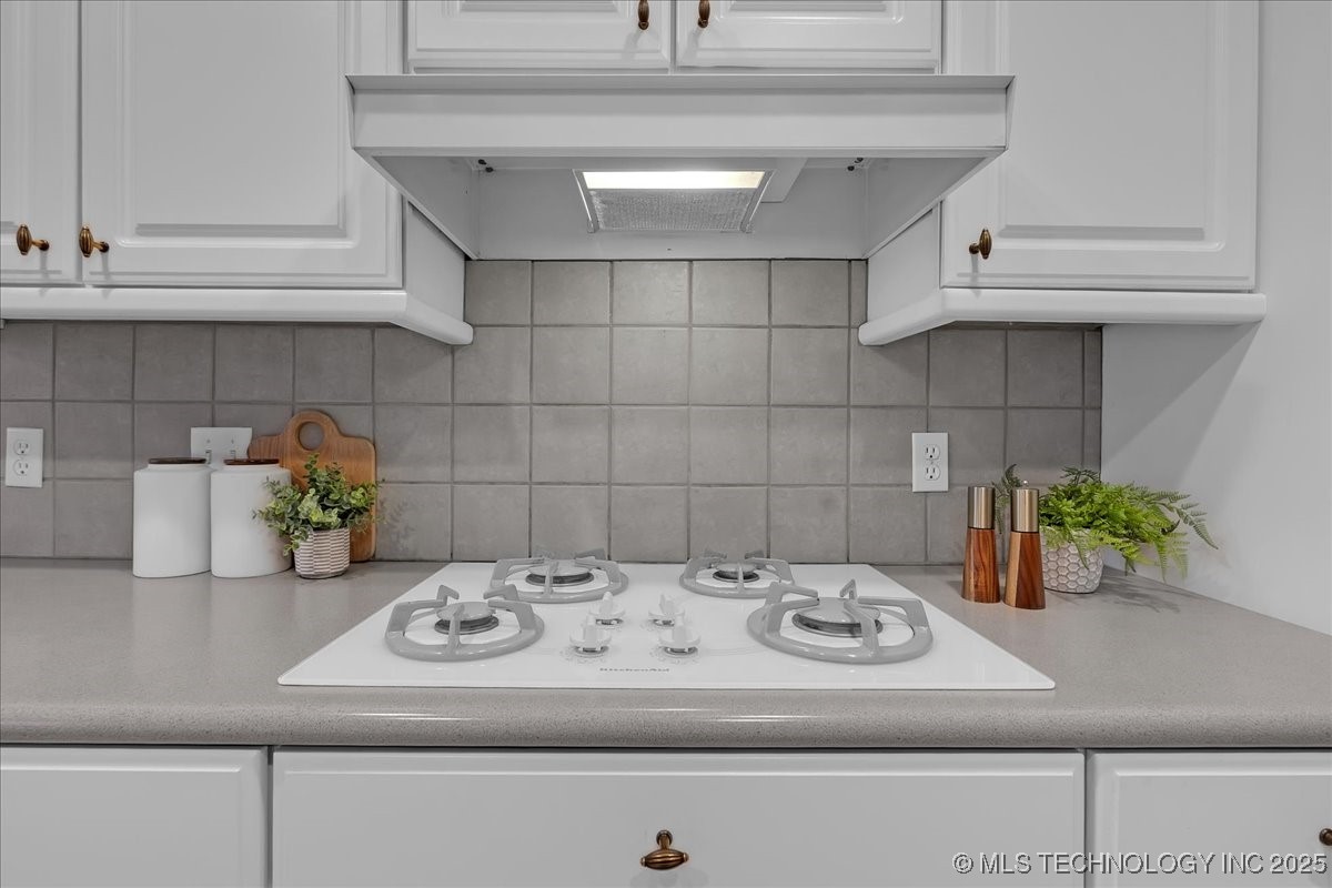 3633 E 70th Place Property Photo 22