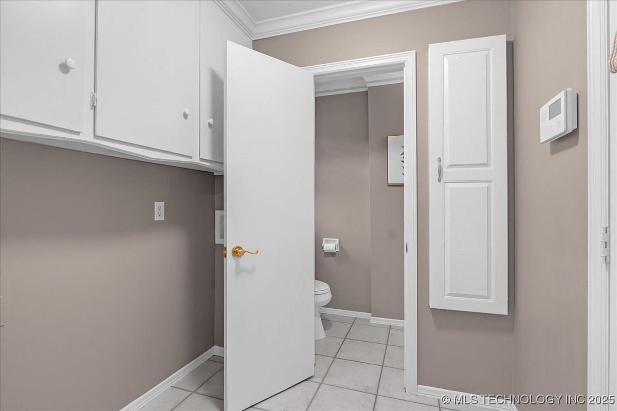 3633 E 70th Place Property Photo 41