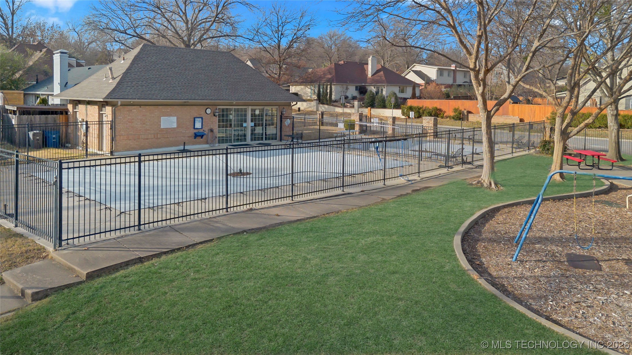 3633 E 70th Place Property Photo 58