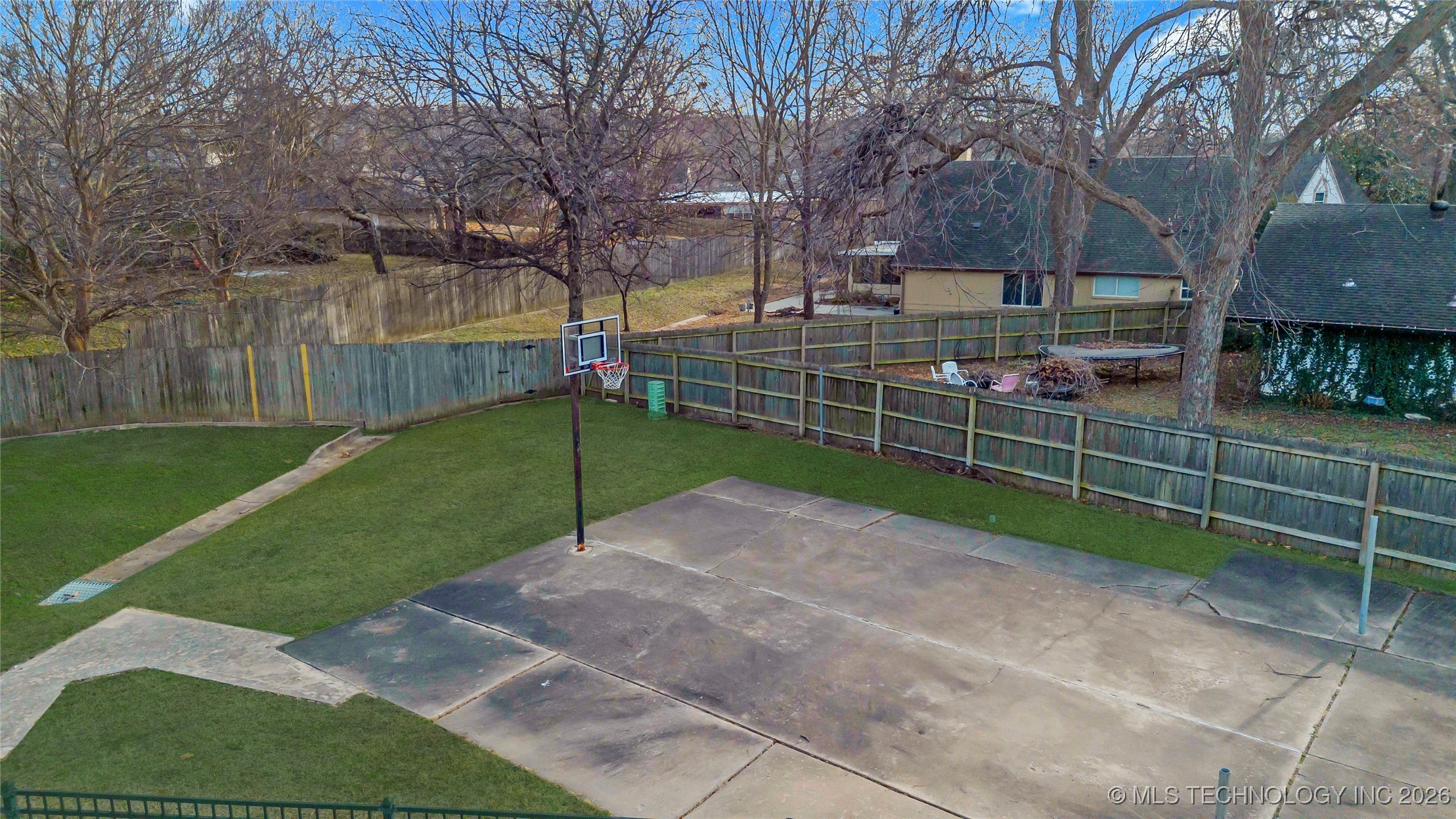 3633 E 70th Place Property Photo 61