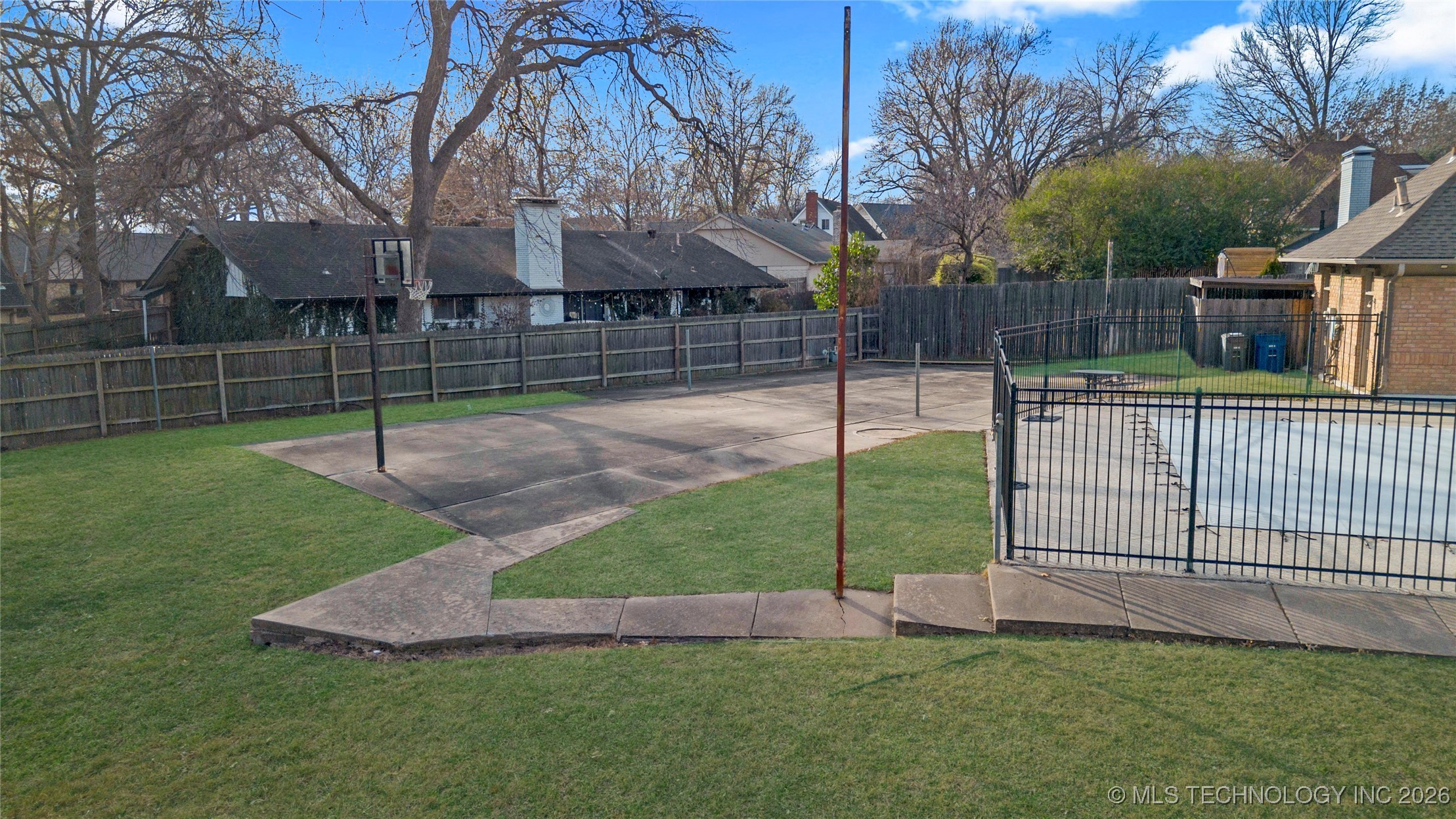 3633 E 70th Place Property Photo 62