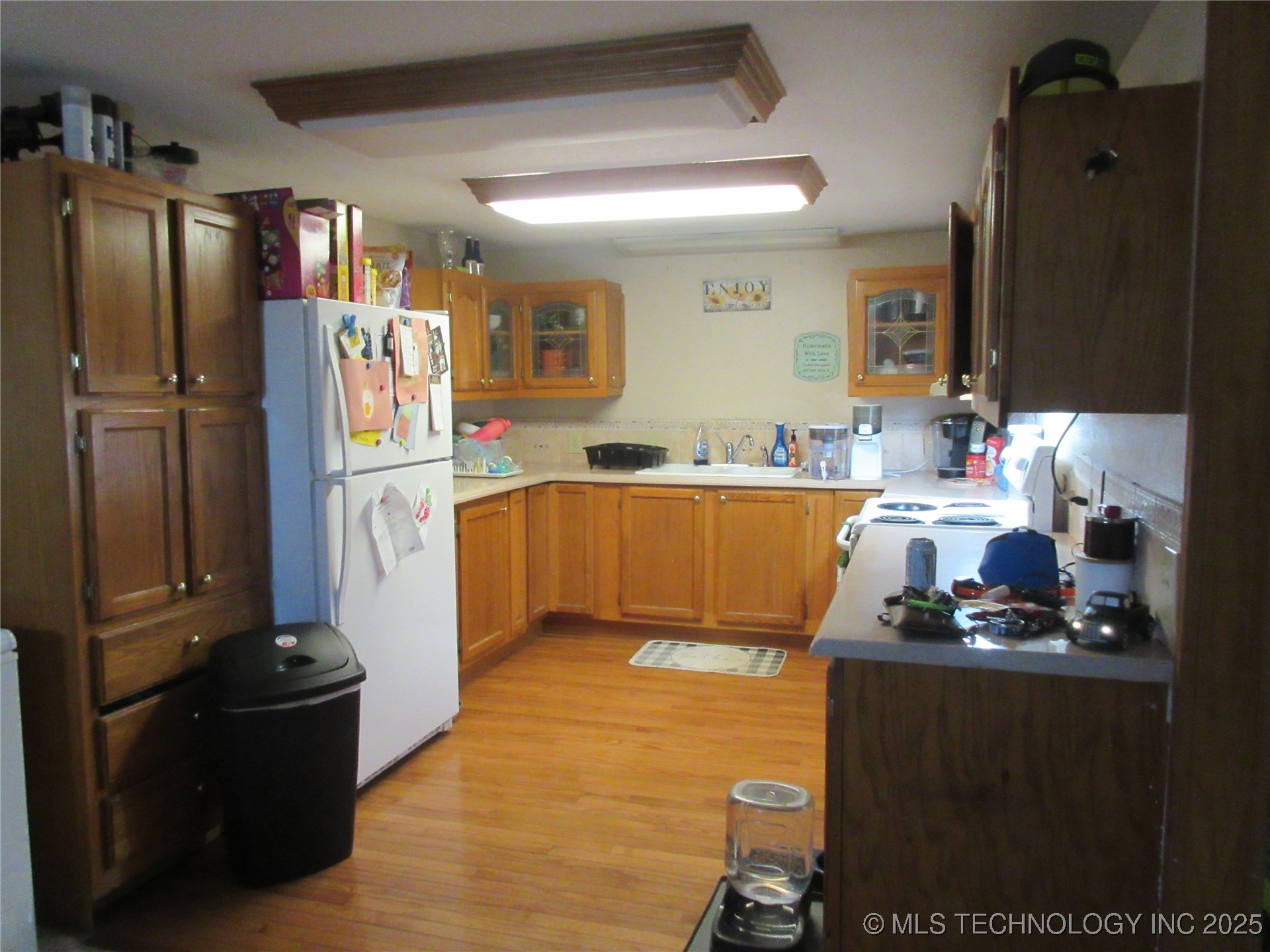 710 N K Street Property Photo 17