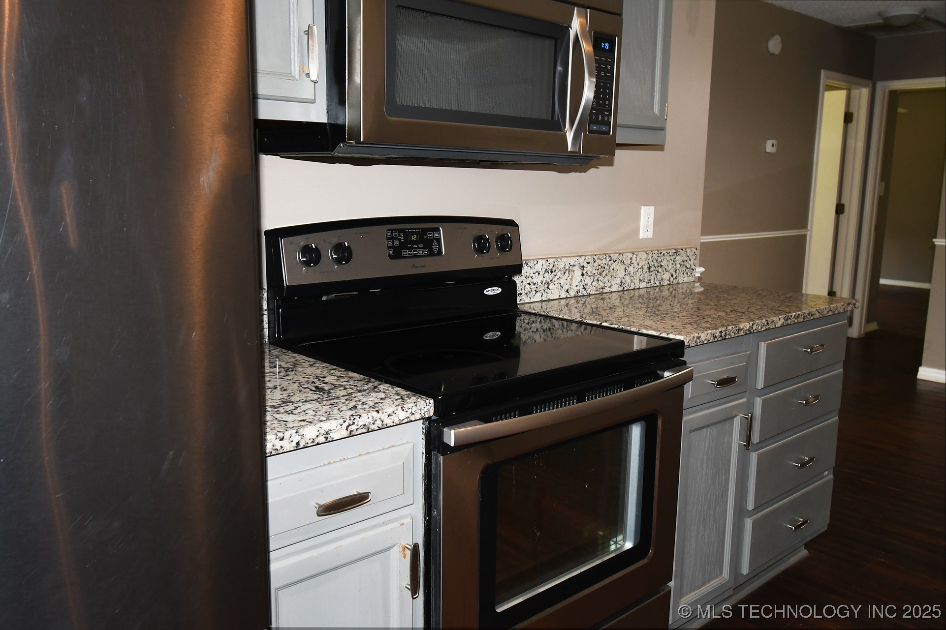 403 N Maple Property Photo 13