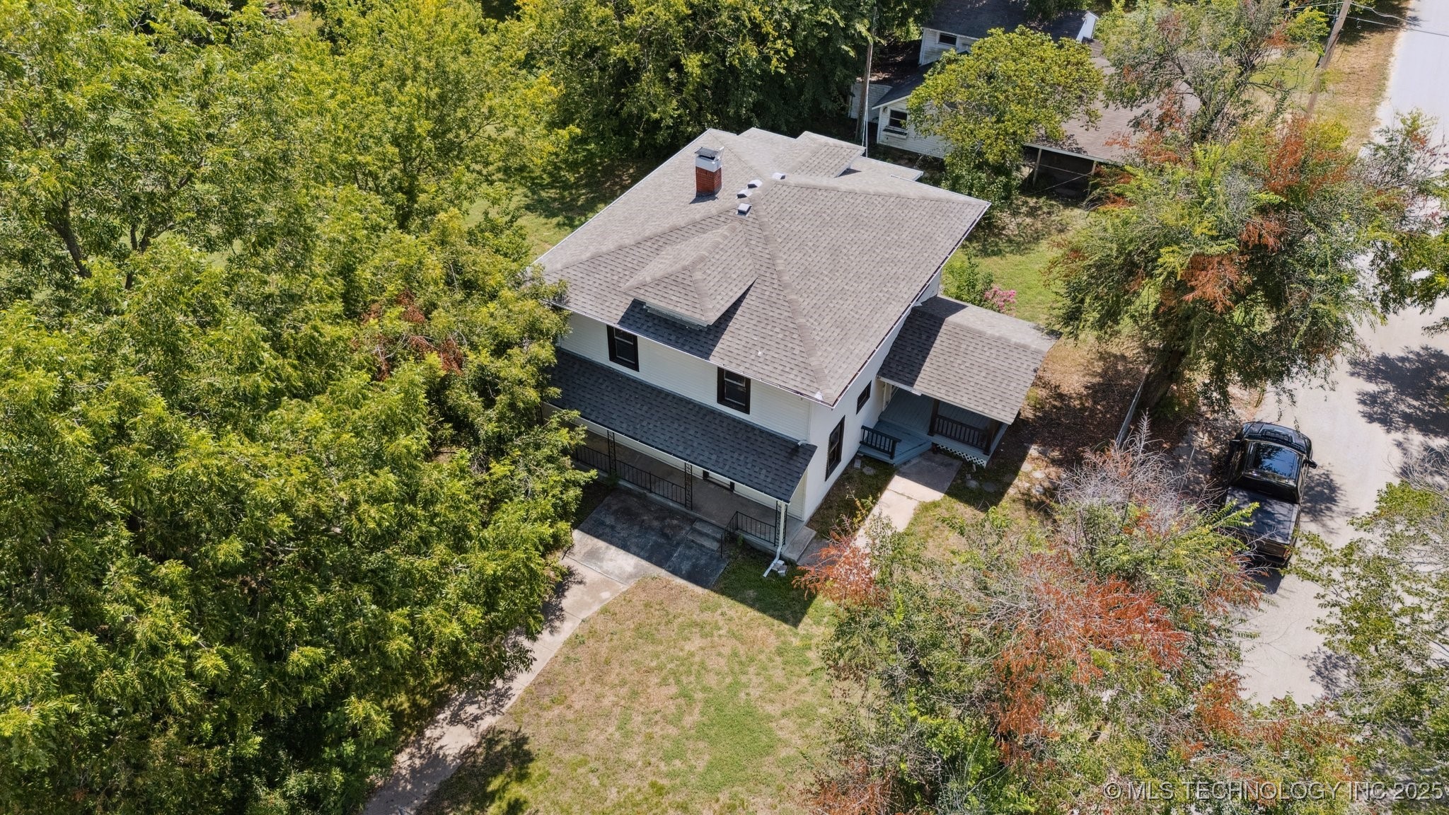 512 Cherokee Street Property Photo 2