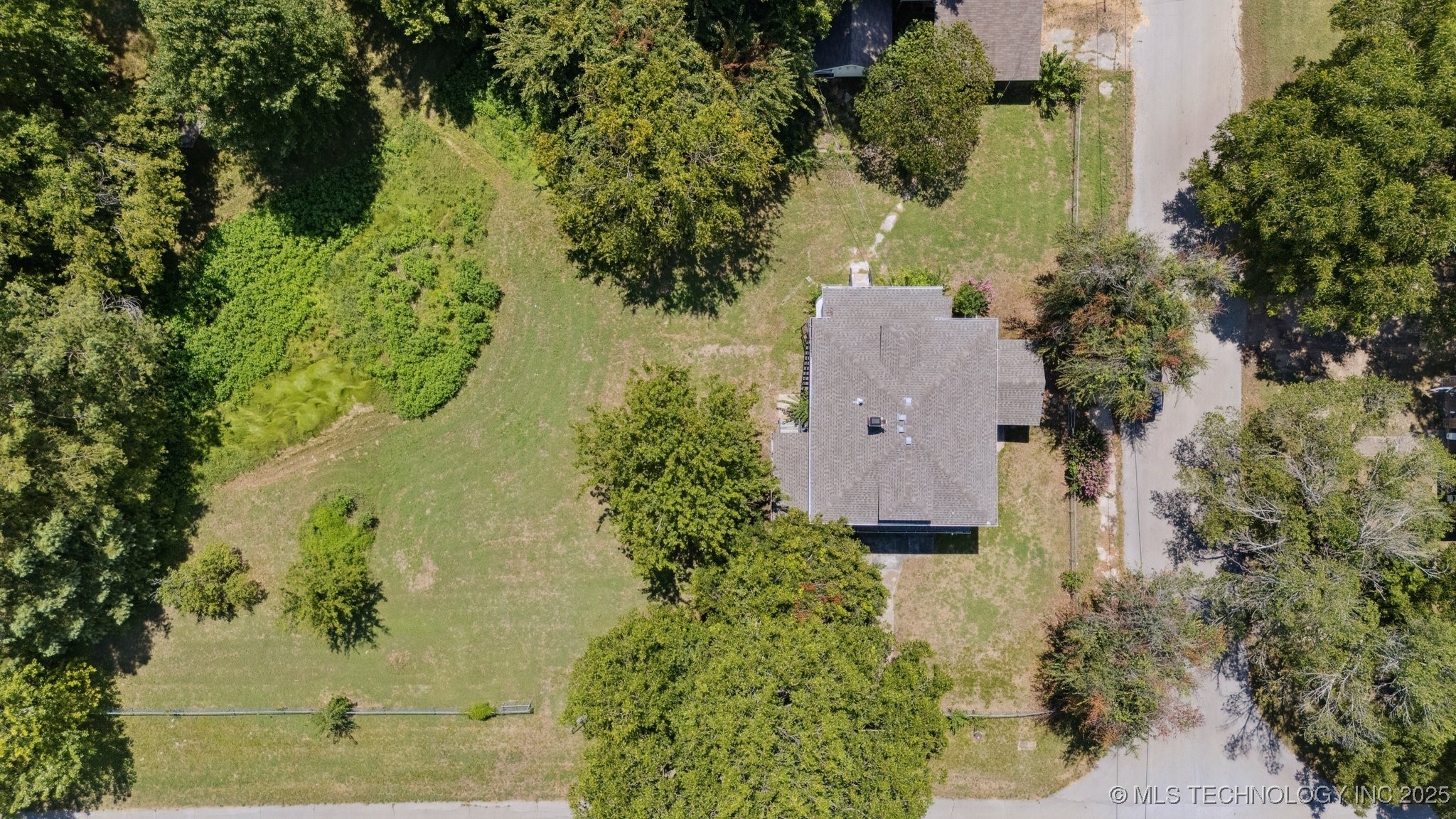 512 Cherokee Street Property Photo 34