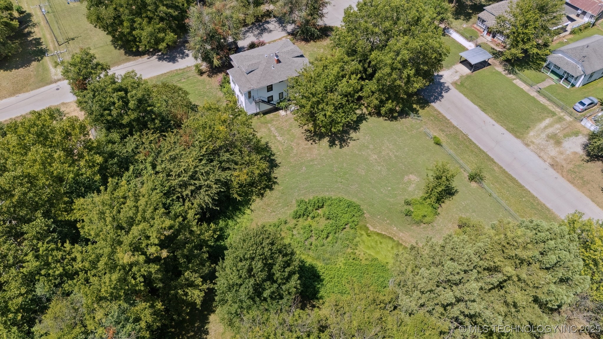 512 Cherokee Street Property Photo 38