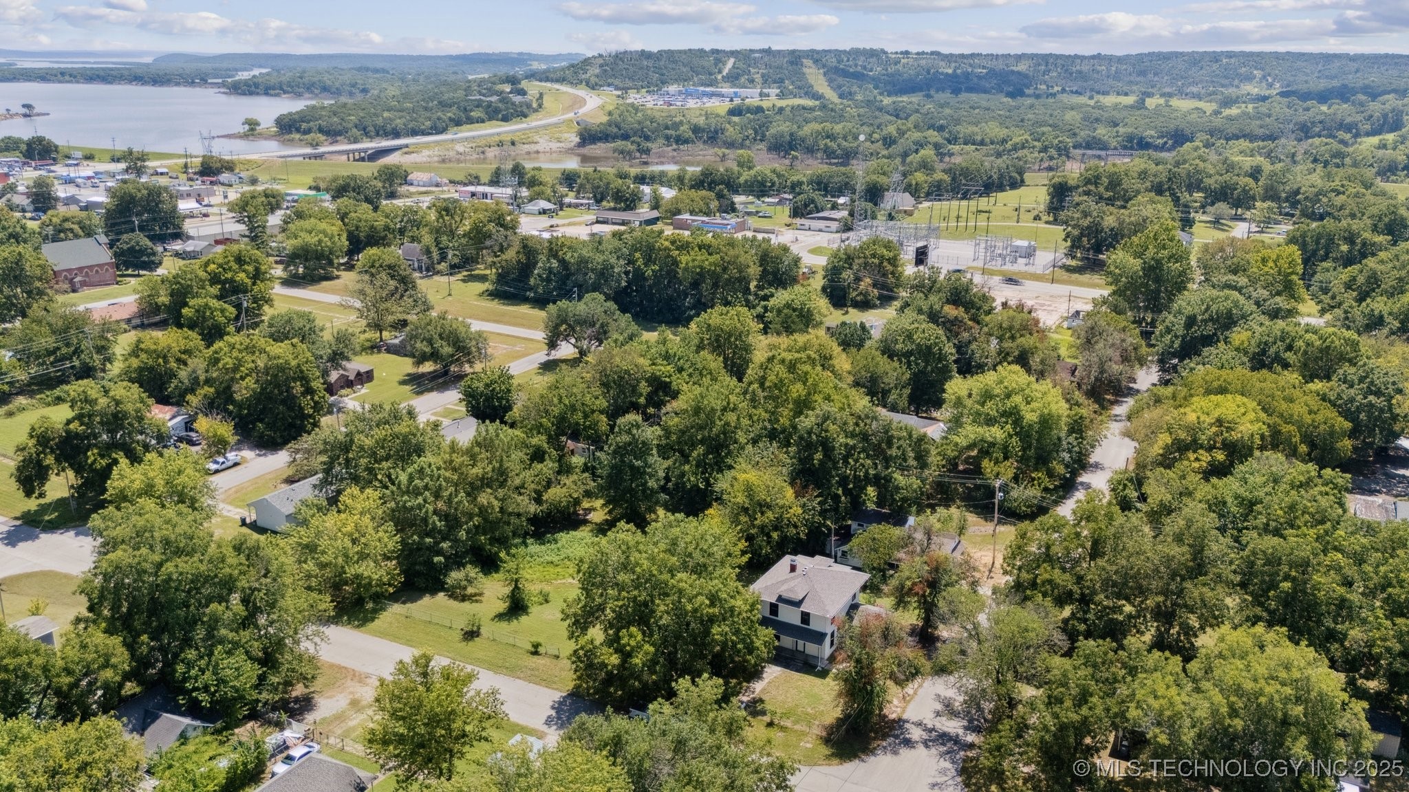 512 Cherokee Street Property Photo 39