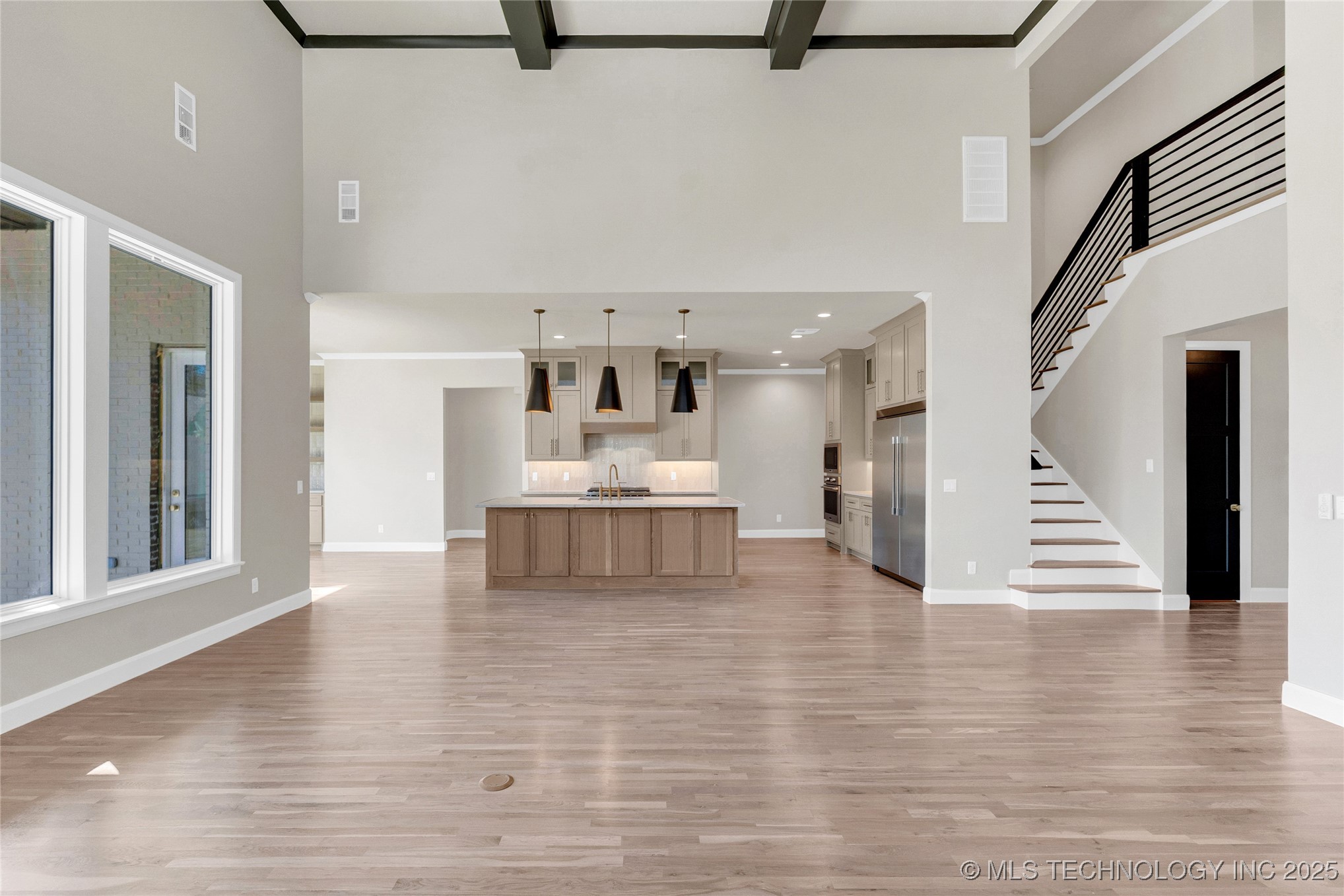 4641 S Detroit Avenue Property Photo 10