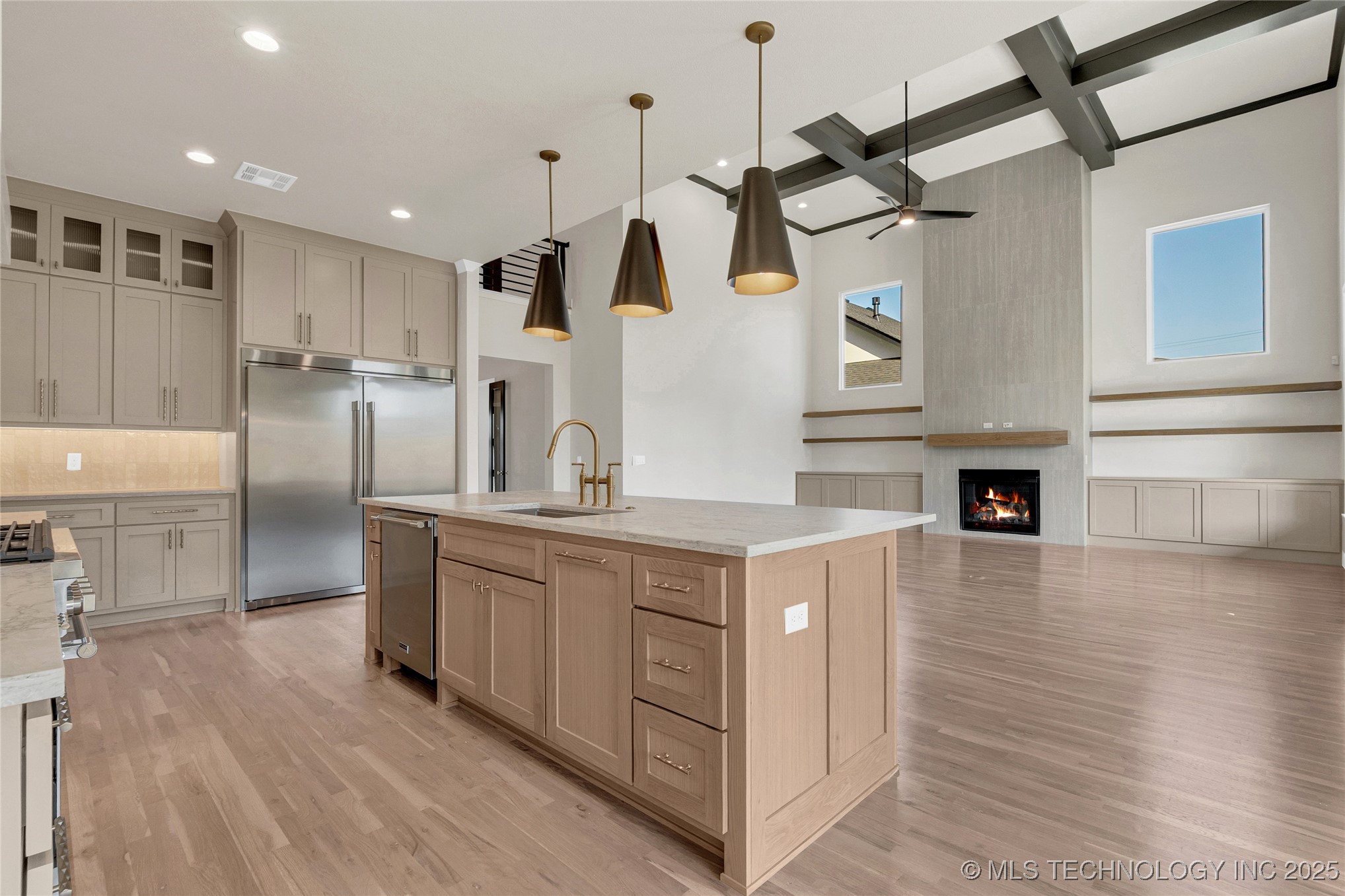 4641 S Detroit Avenue Property Photo 16