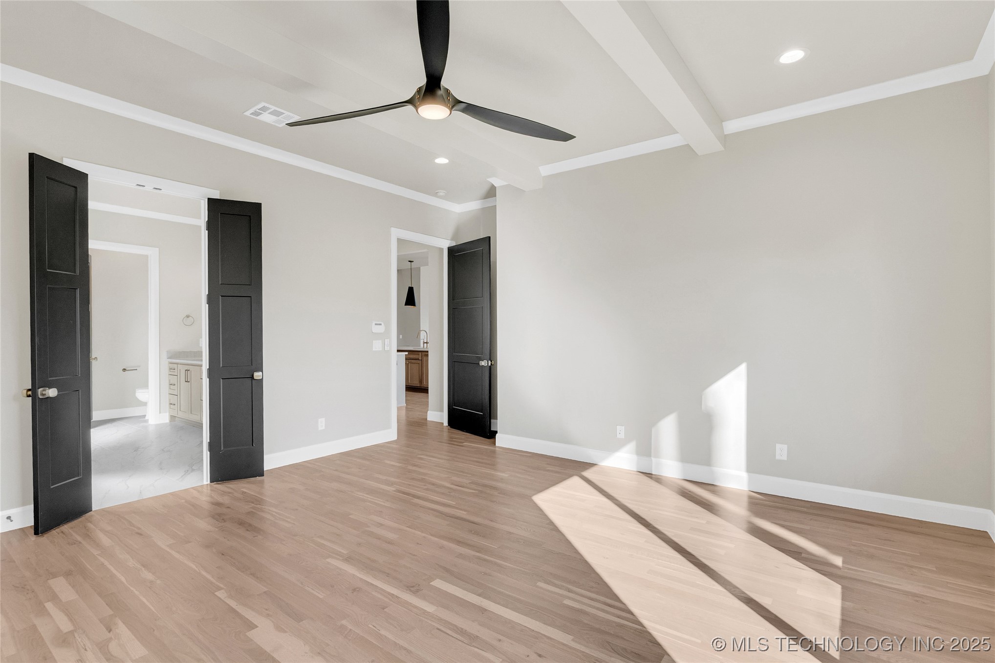 4641 S Detroit Avenue Property Photo 32