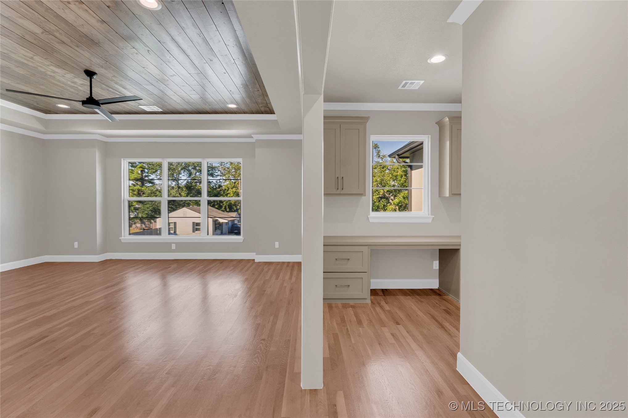 4641 S Detroit Avenue Property Photo 56