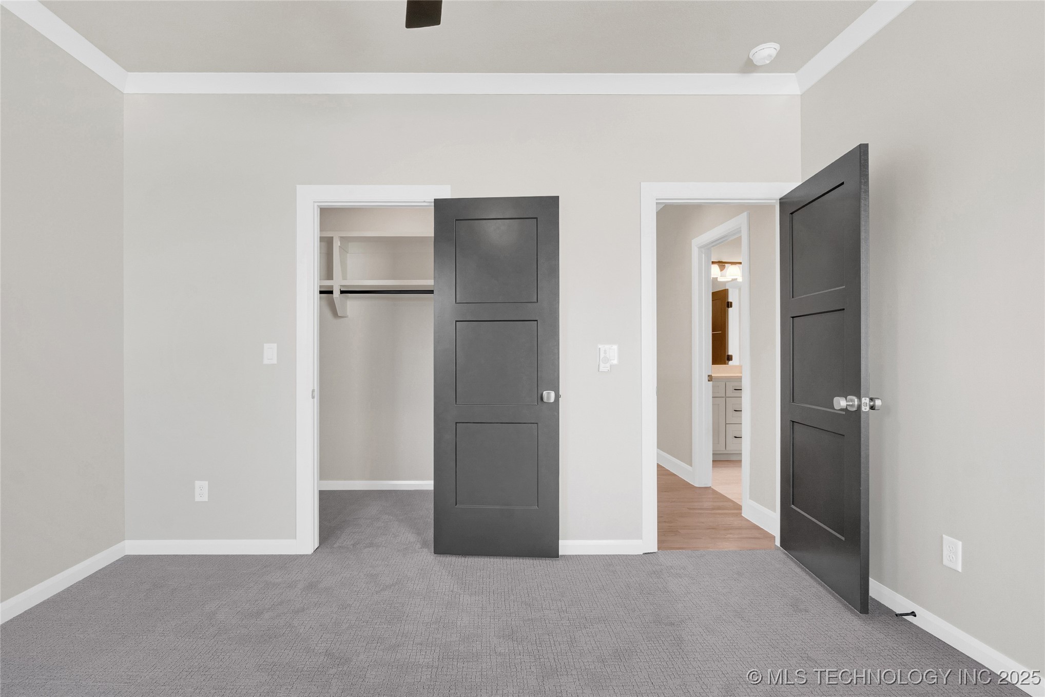 4641 S Detroit Avenue Property Photo 69