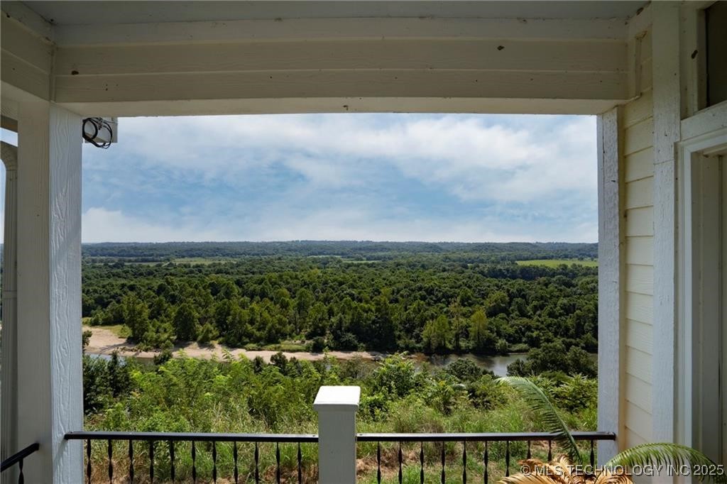 14129 Oak Ridge Property Photo 4