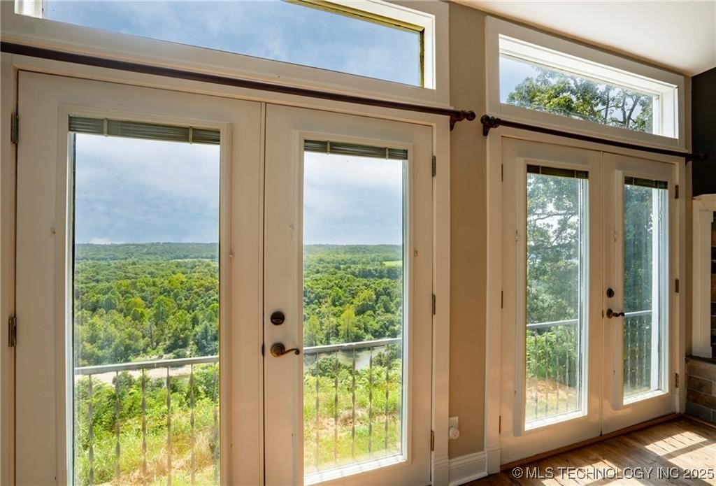 14129 Oak Ridge Property Photo 9