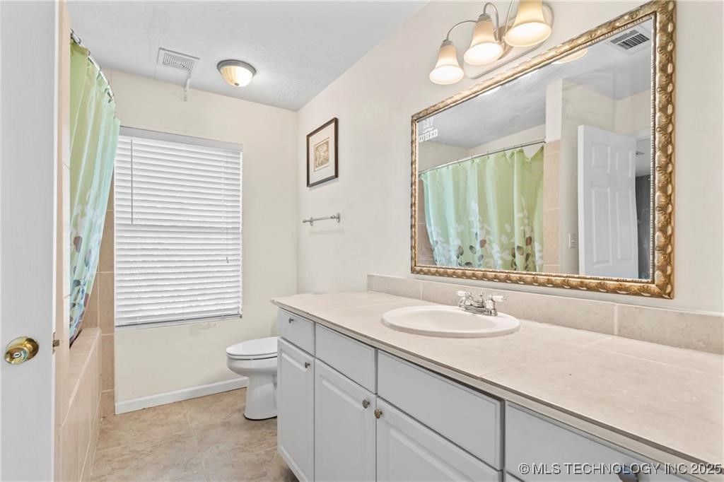 14129 Oak Ridge Property Photo 35