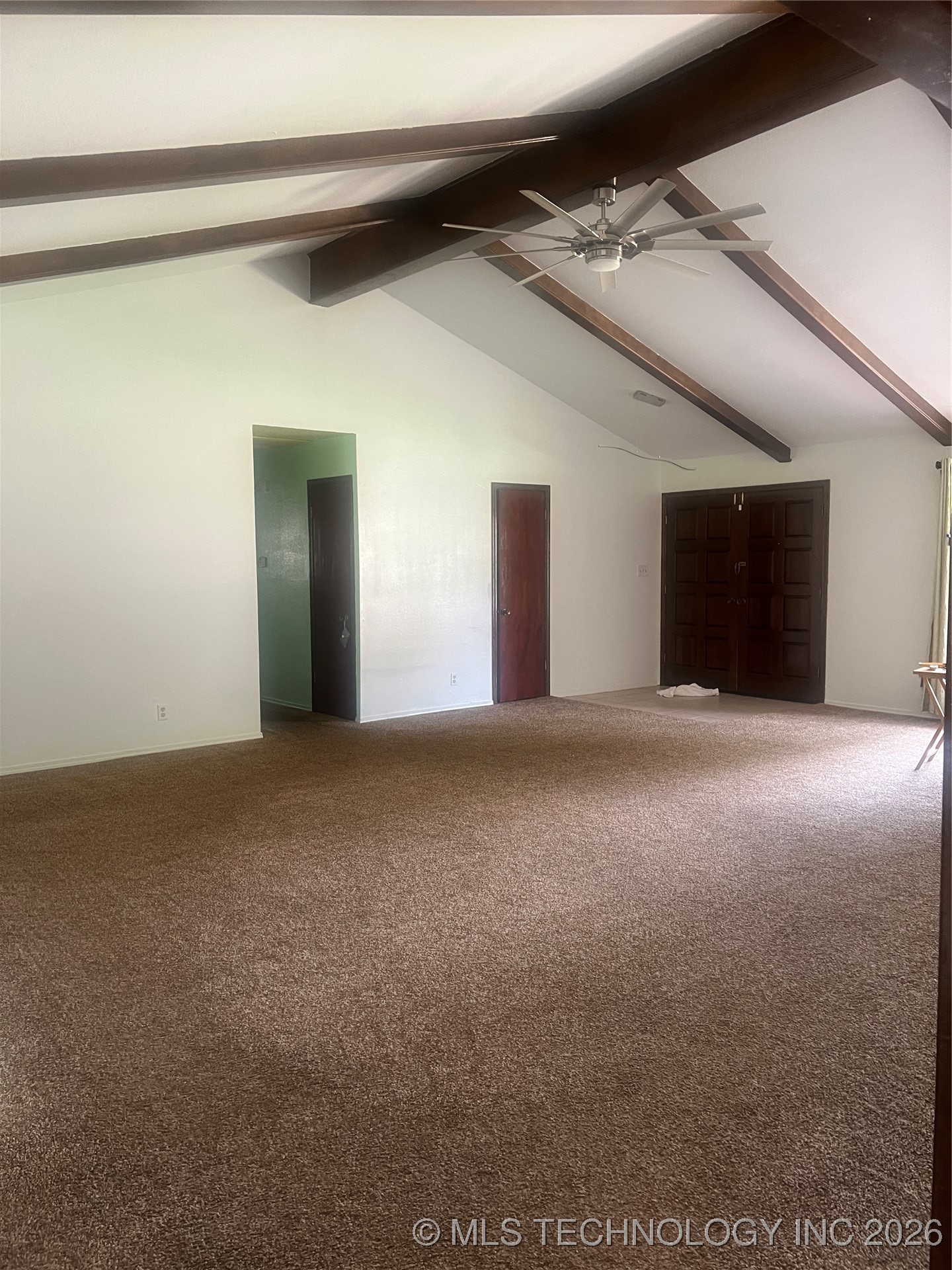 2901 Robin Property Photo 6