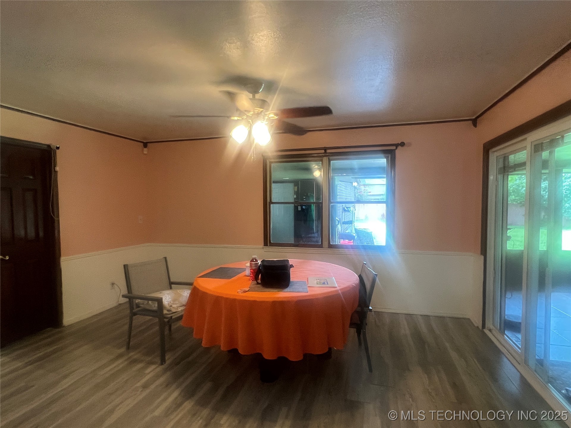 2901 Robin Property Photo 13