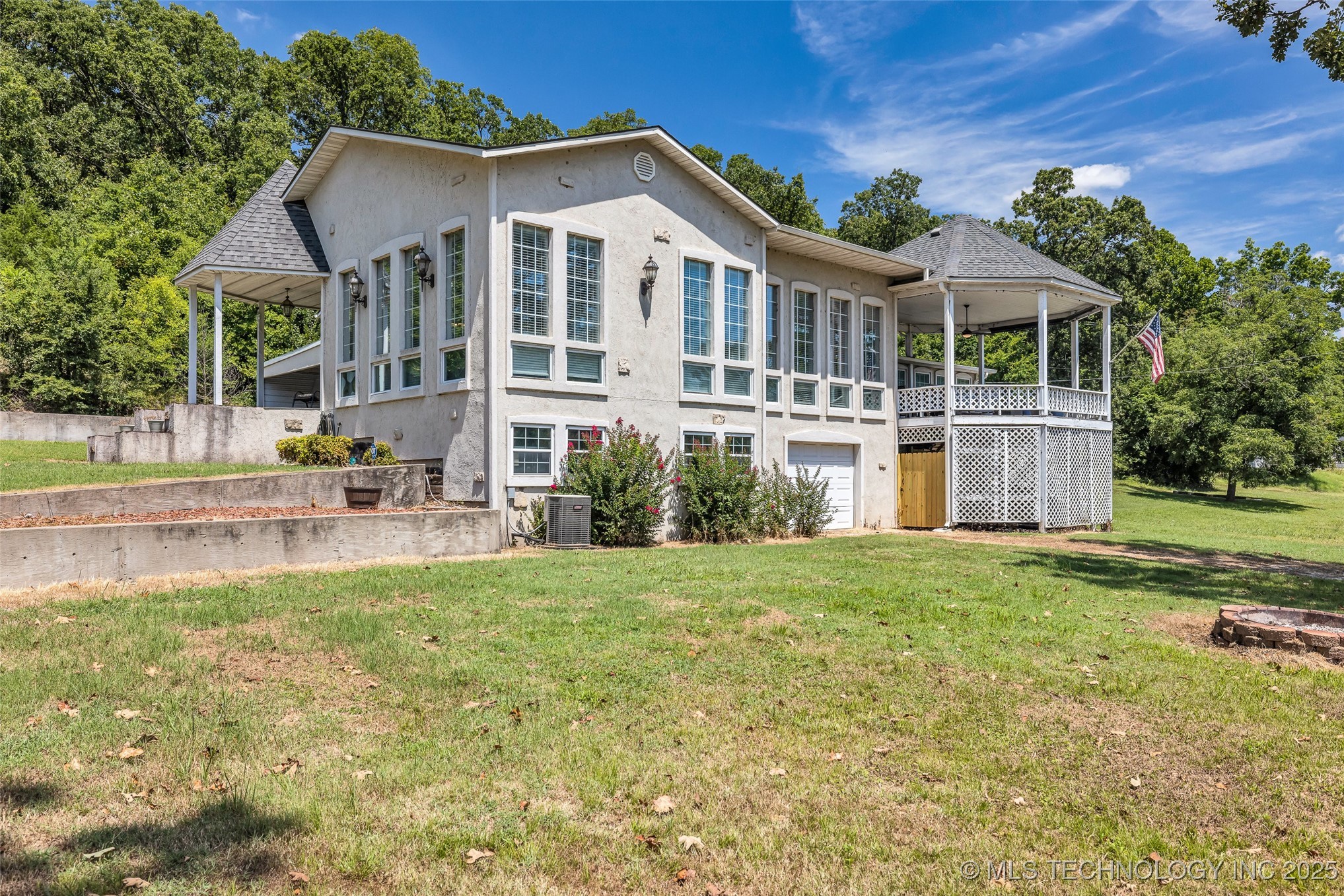 52990 E 260 Road Property Photo 3